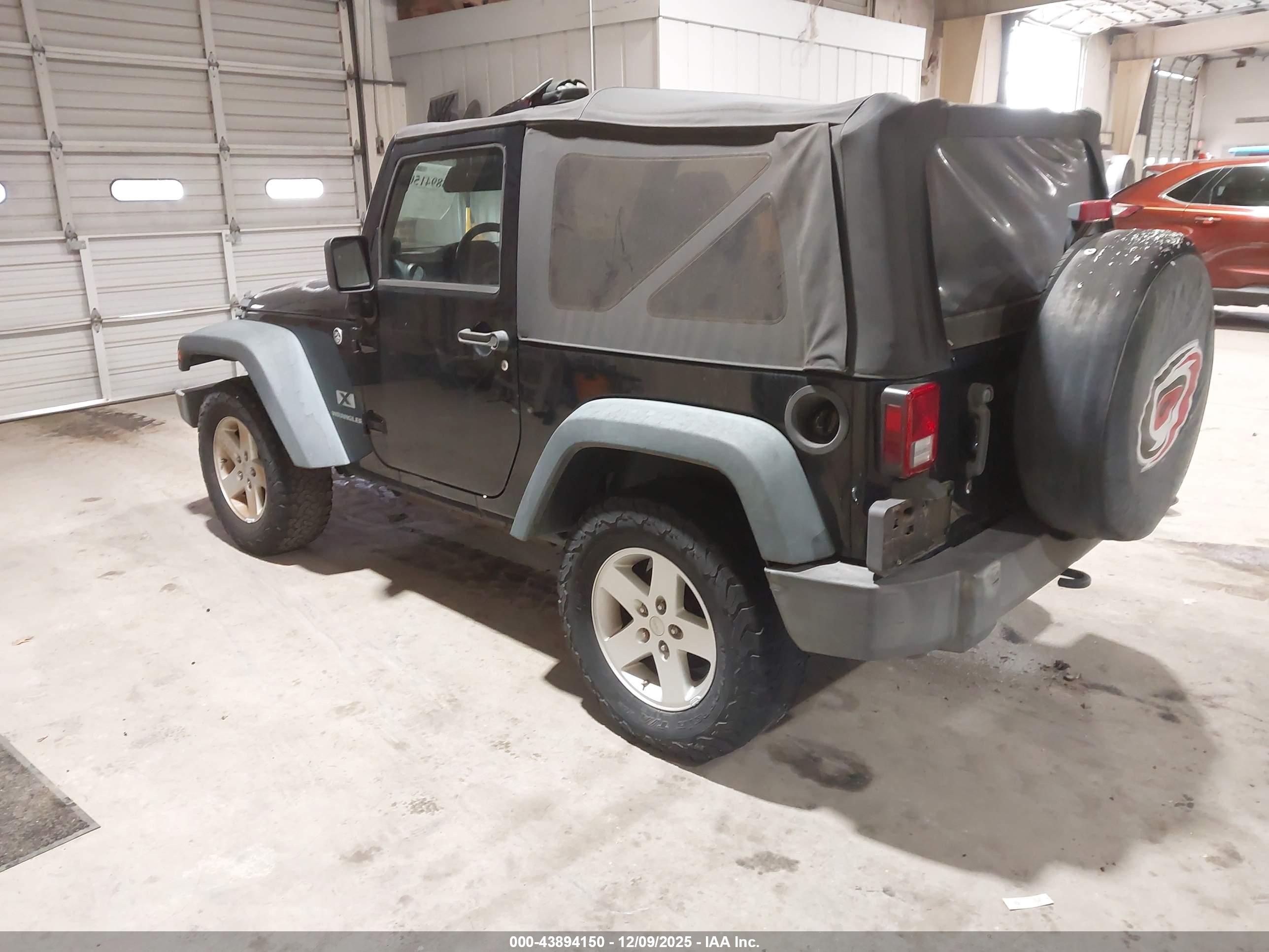JEEP WRANGLER image 3