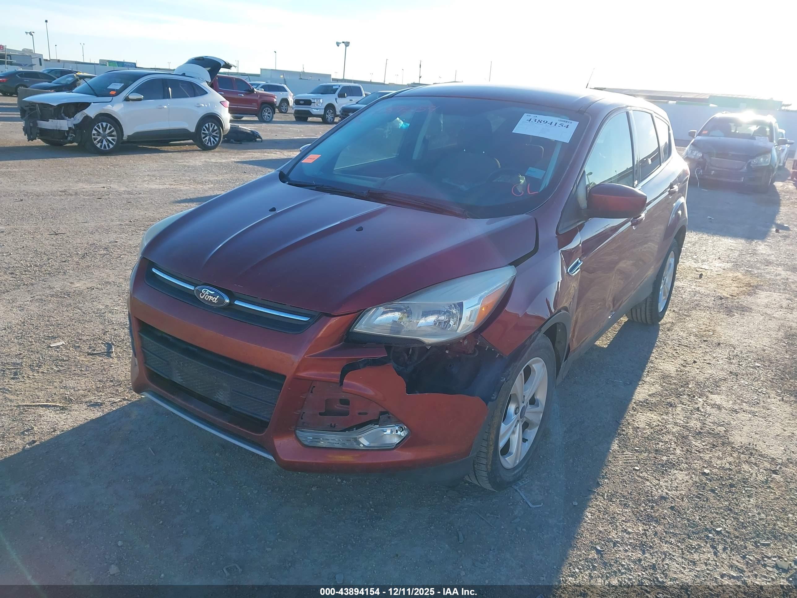 FORD ESCAPE image 6