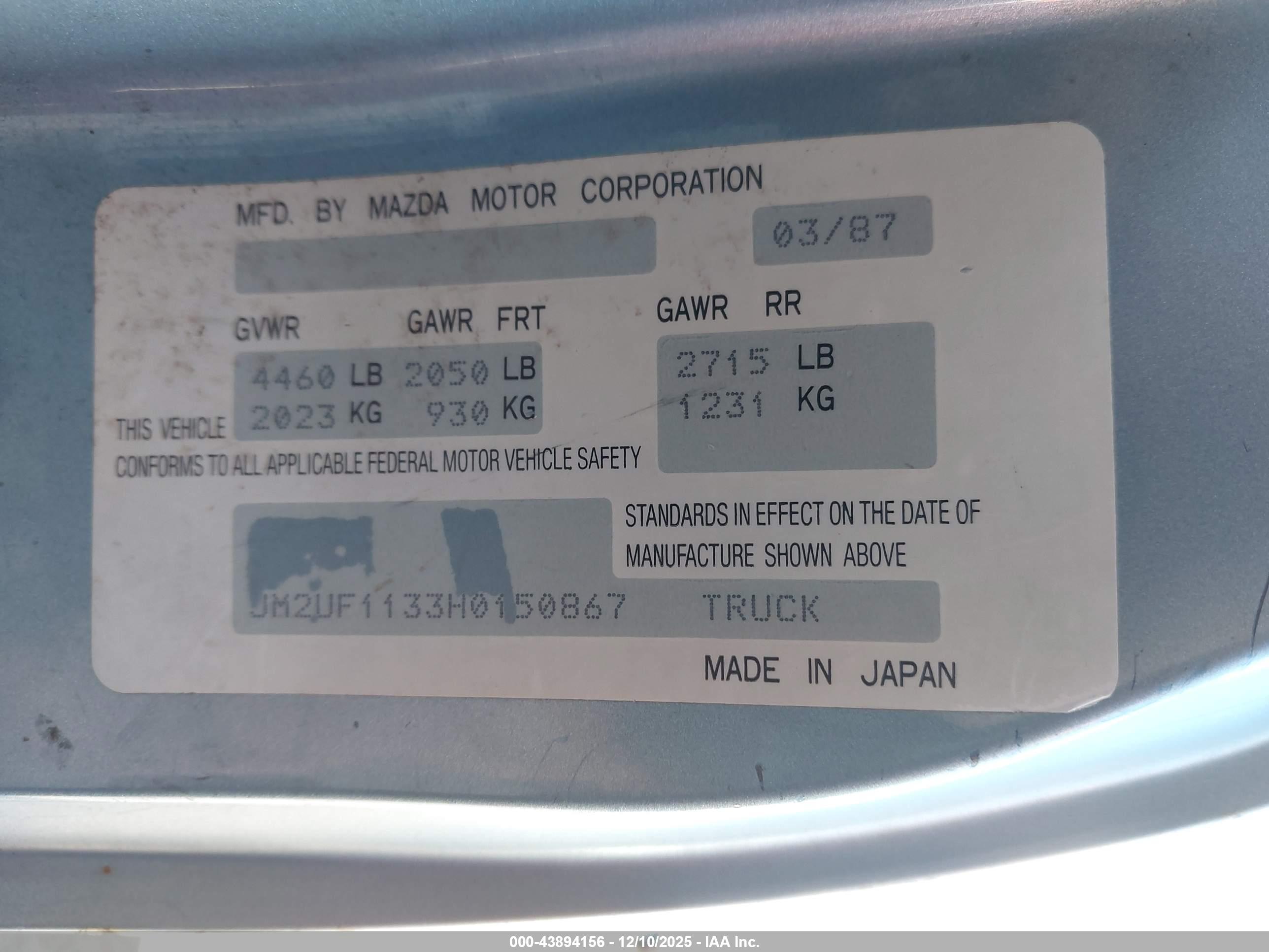 MAZDA B2200 image 9