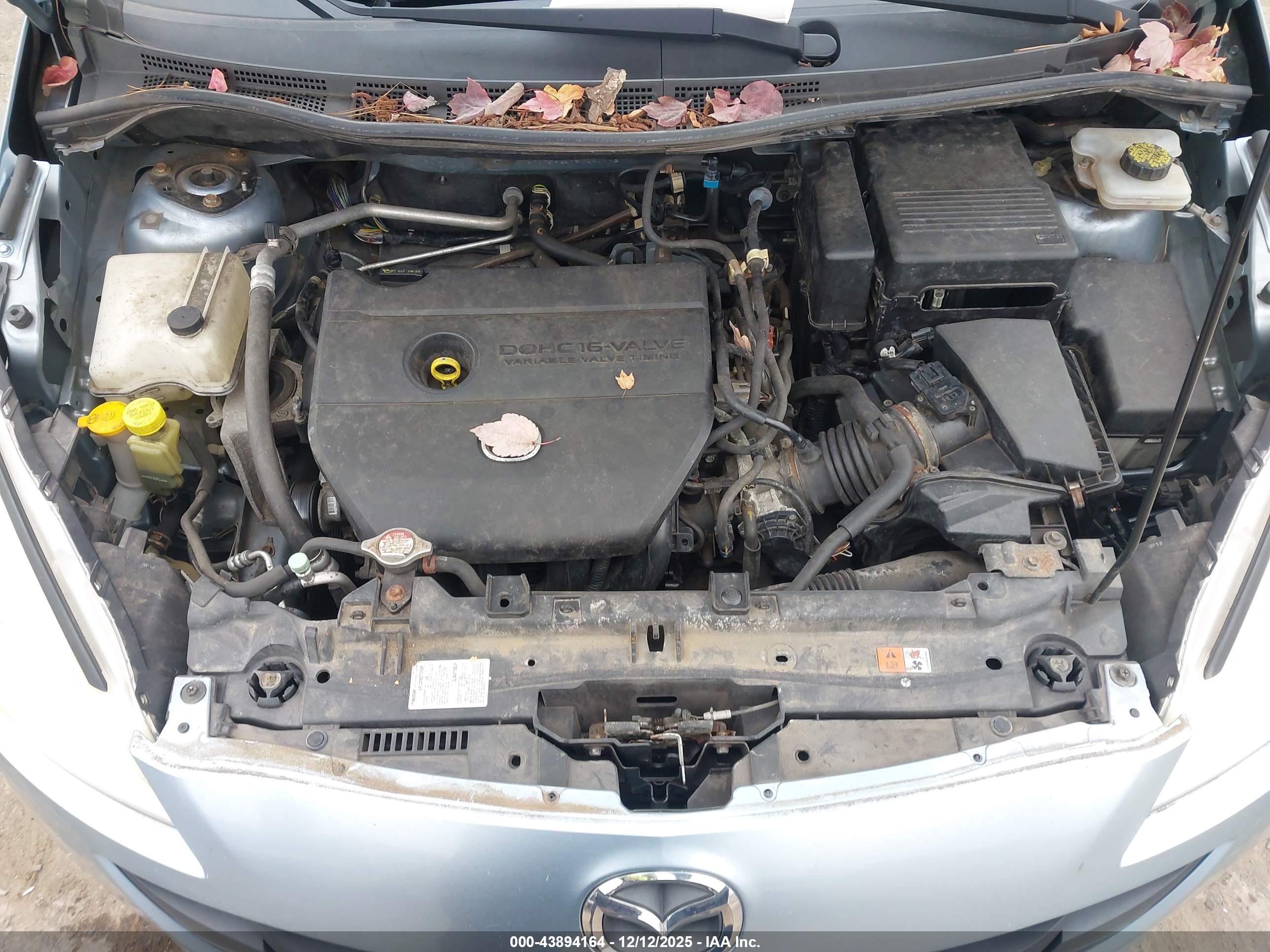 MAZDA MAZDA5 image 10