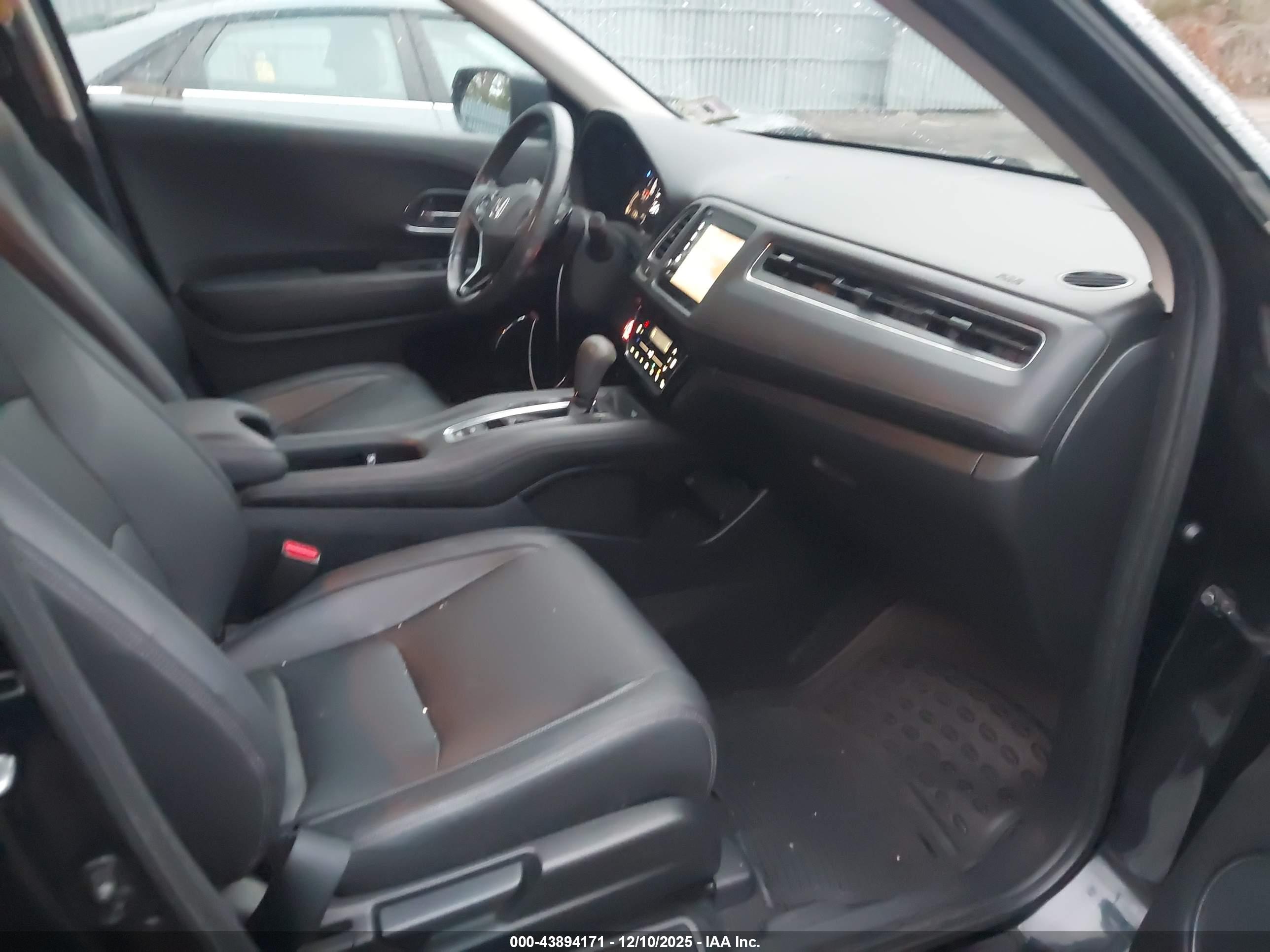 HONDA HR-V image 5