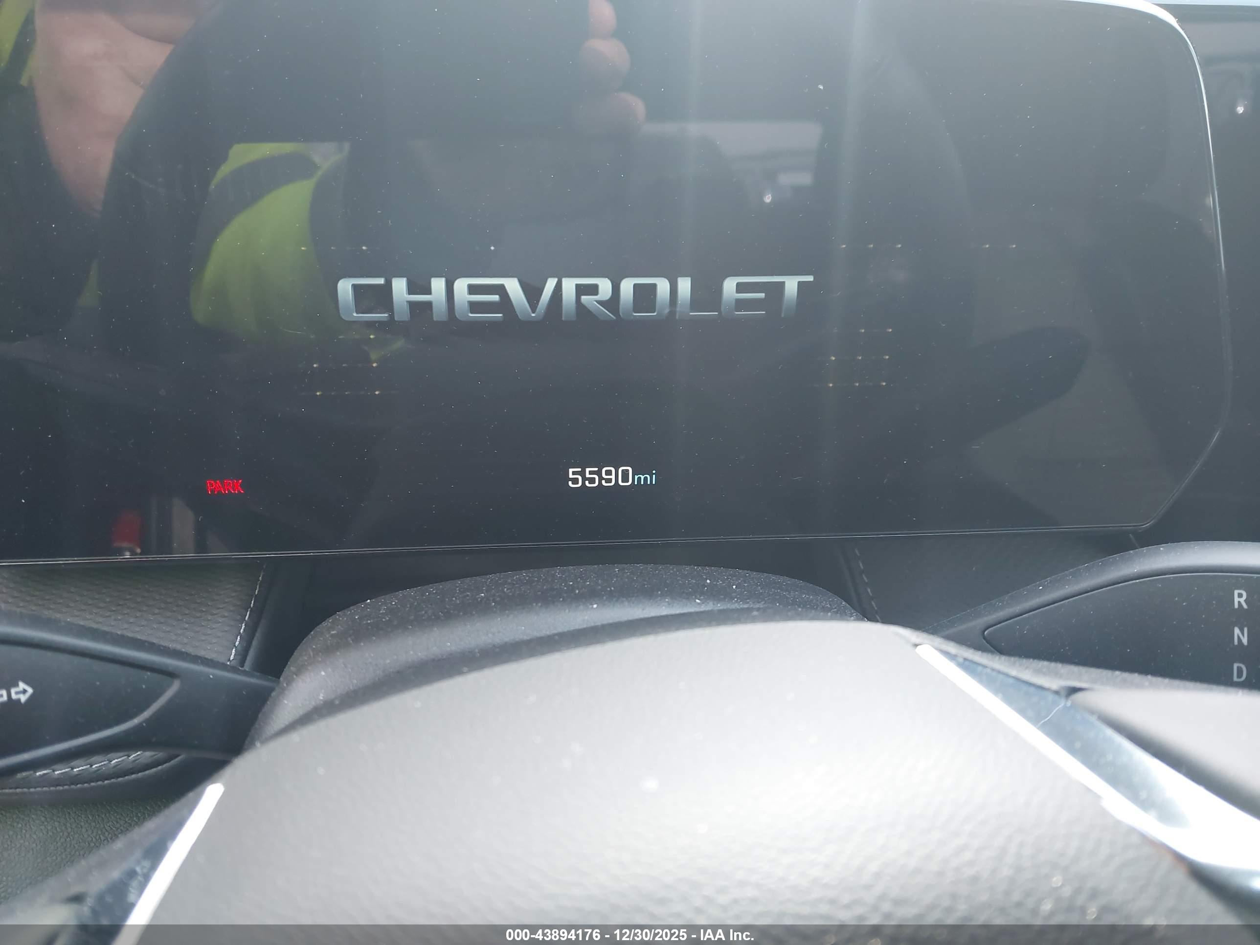 CHEVROLET EQUINOX image 7