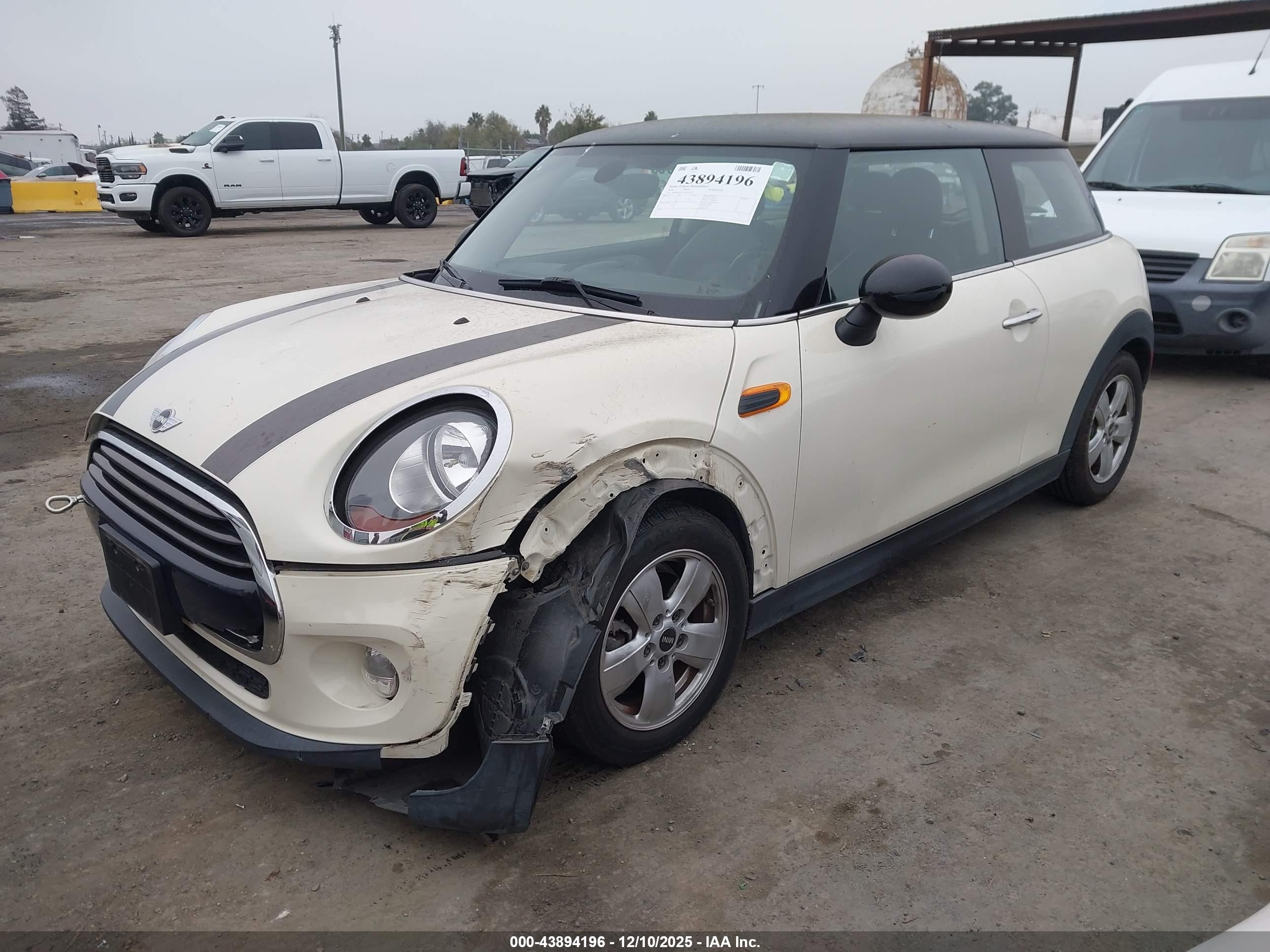 MINI HARDTOP image 2