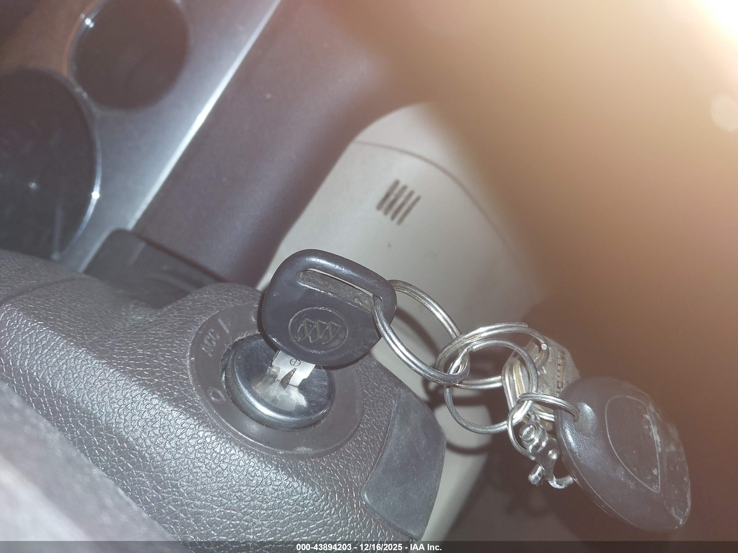 BUICK ENCLAVE image 11