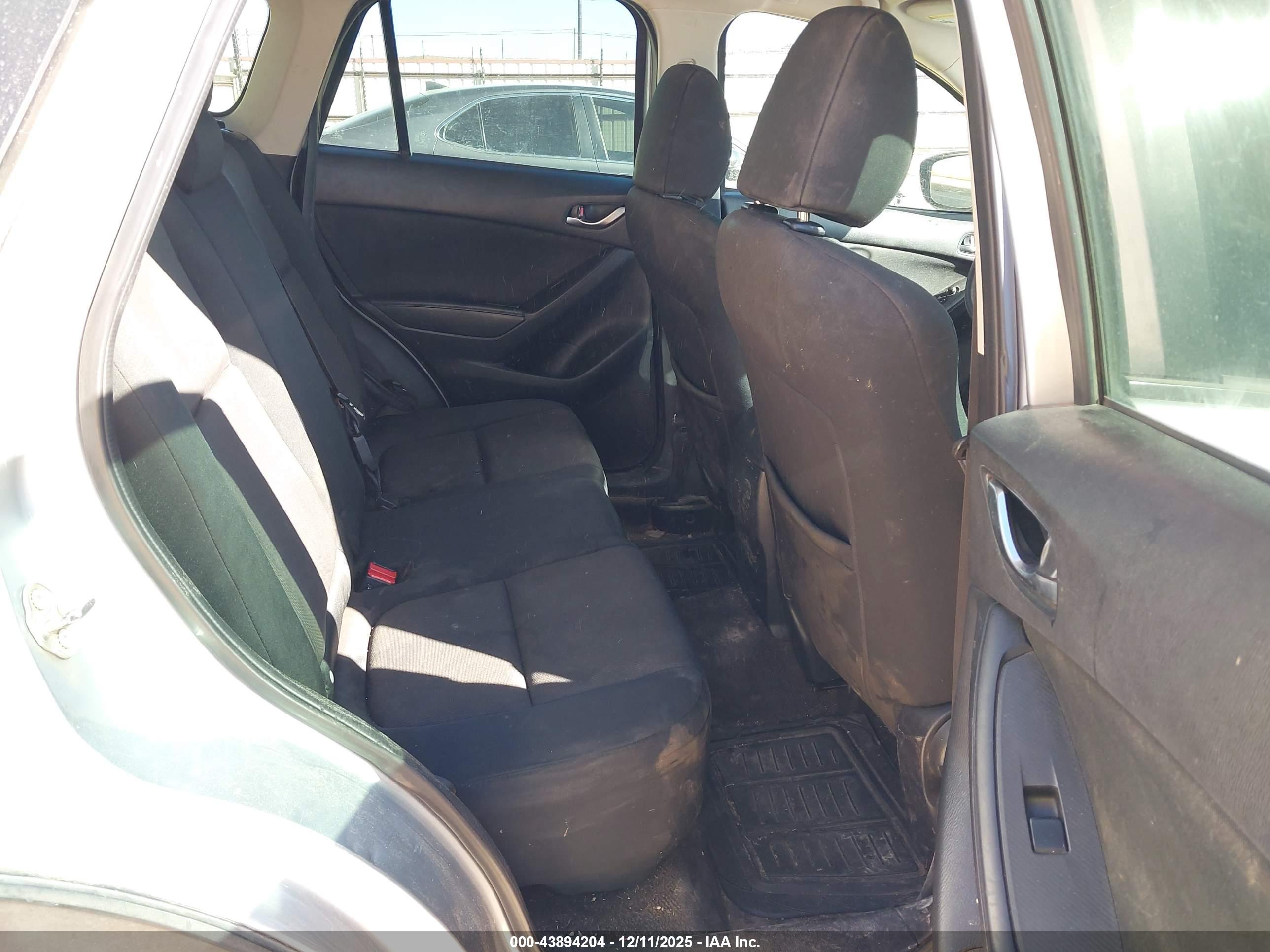MAZDA CX-5 image 8