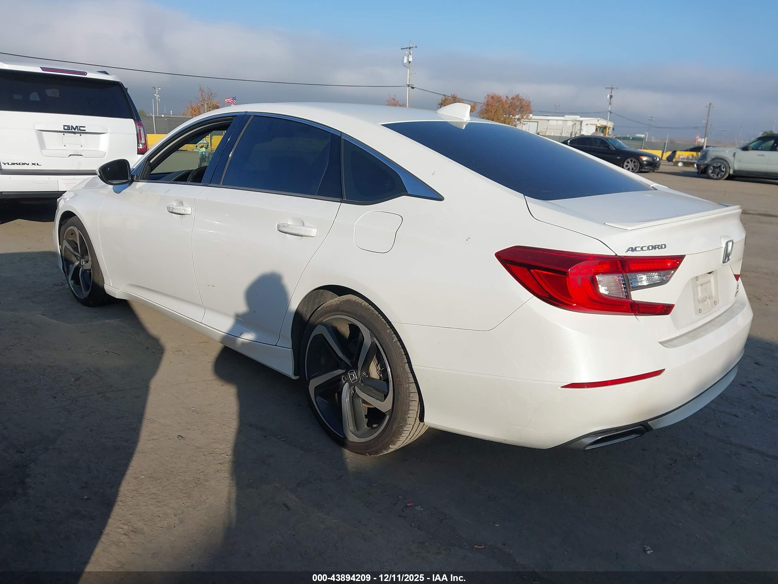 HONDA ACCORD image 3
