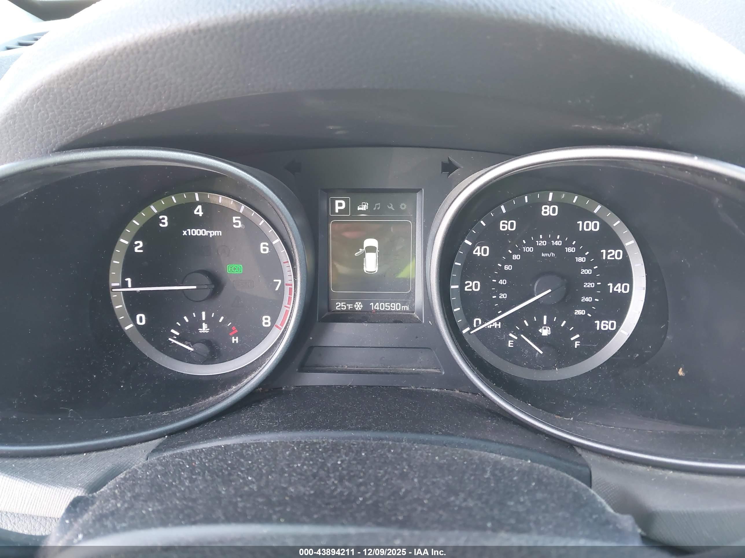 HYUNDAI SANTA image 7