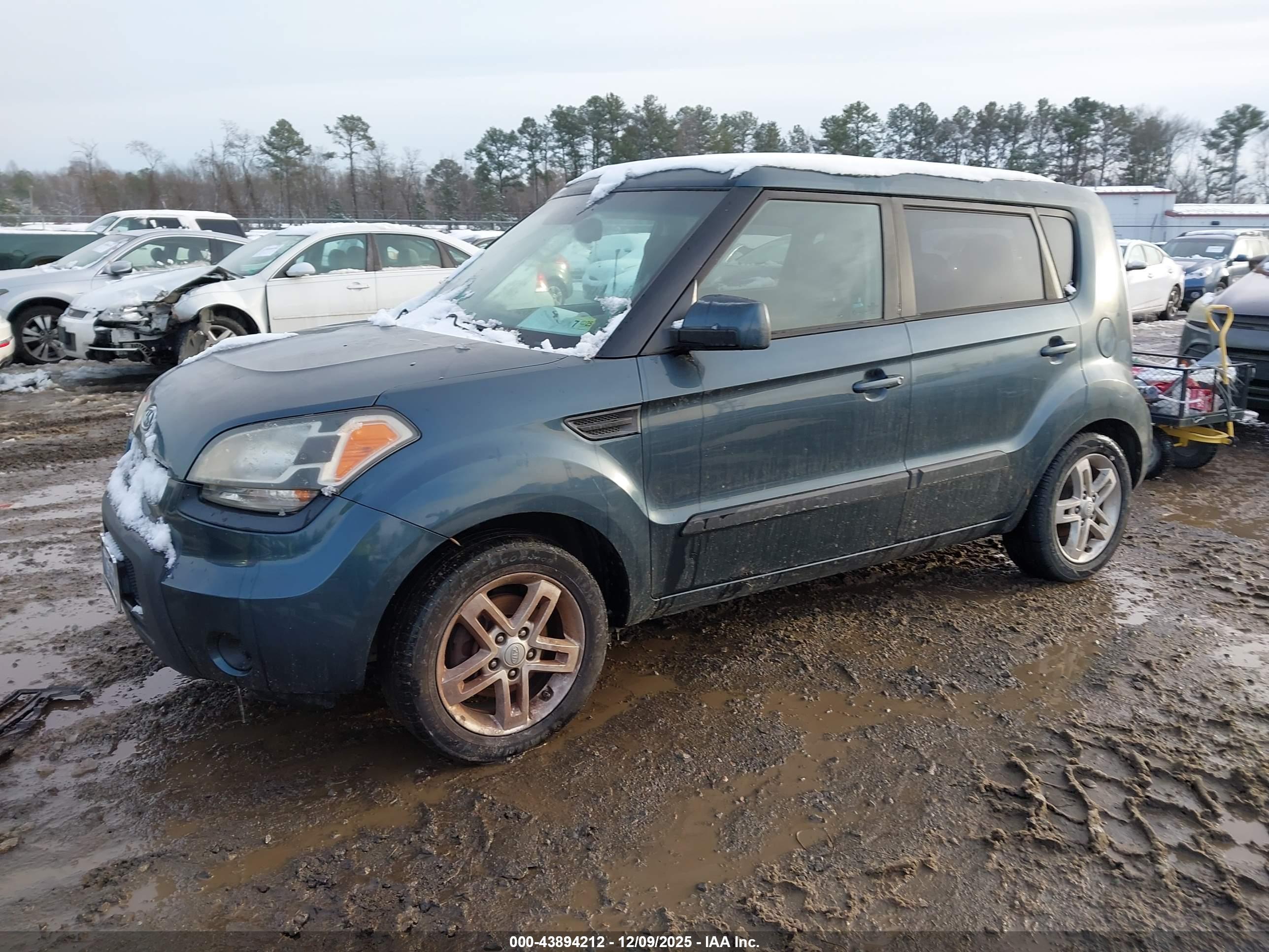KIA SOUL image 2