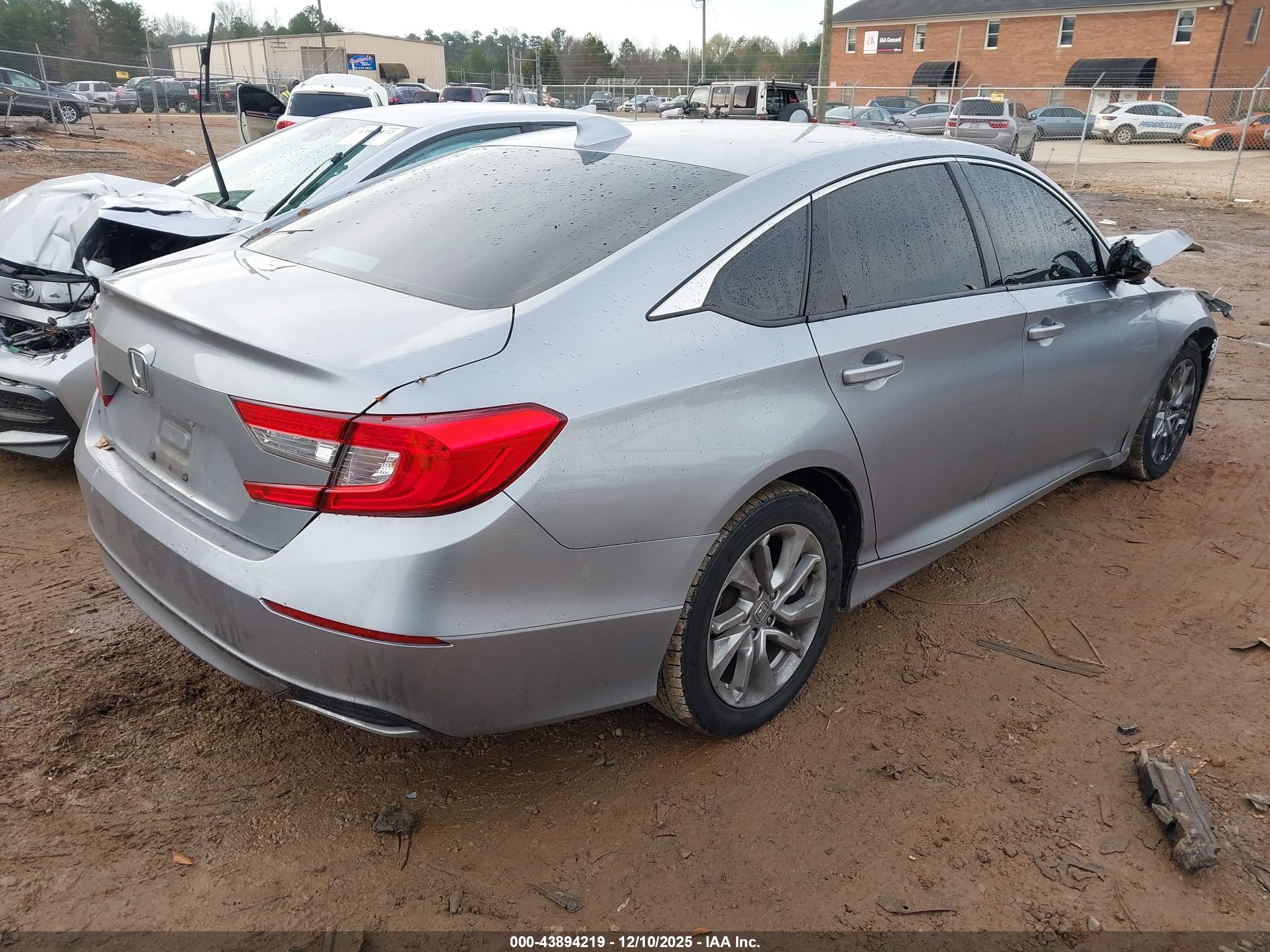 HONDA ACCORD image 4