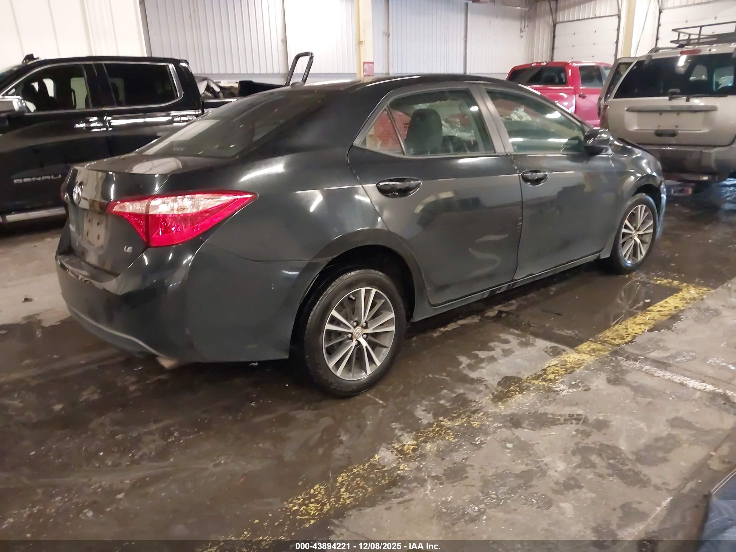 TOYOTA COROLLA image 4