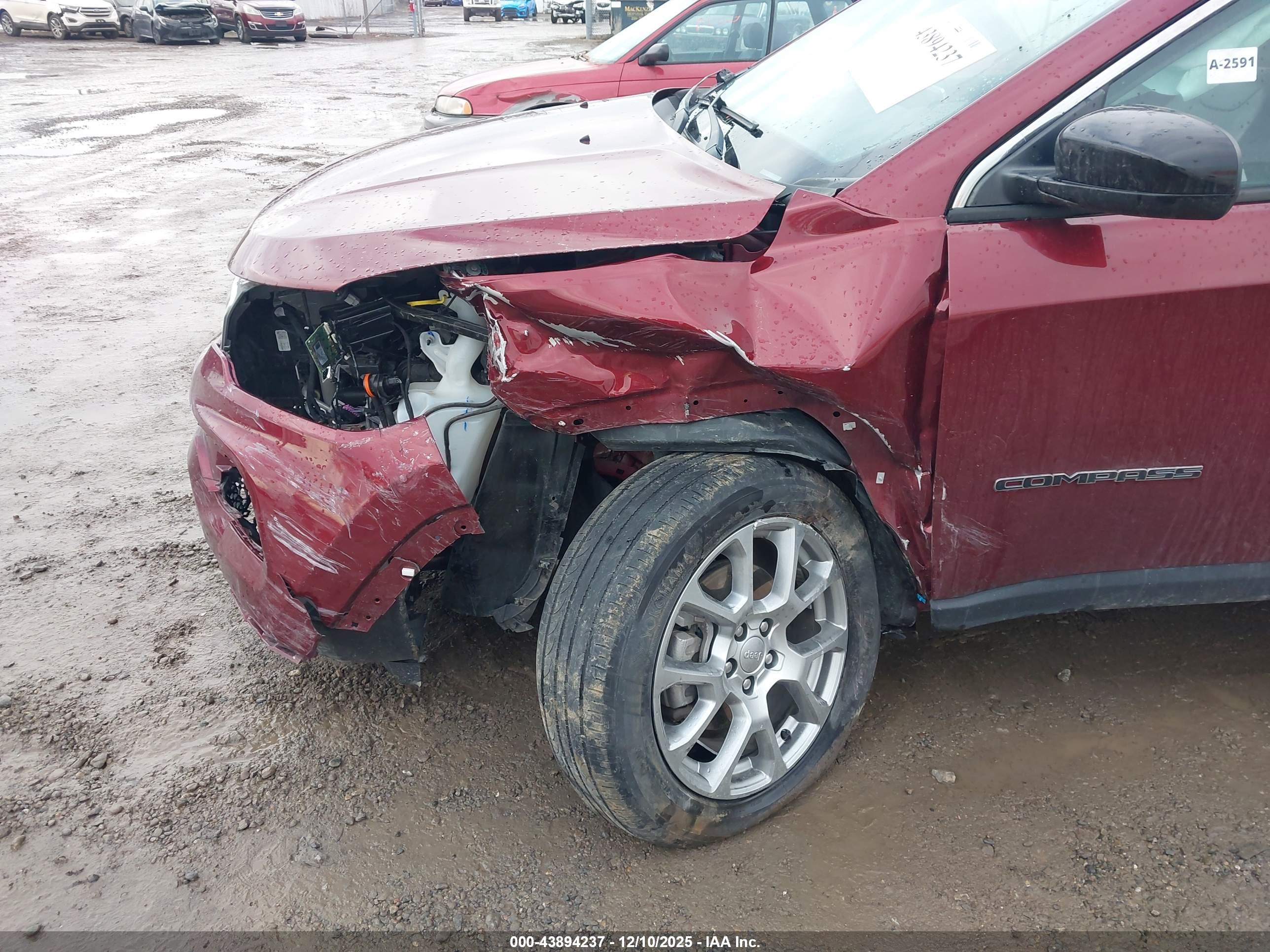 JEEP COMPASS image 6