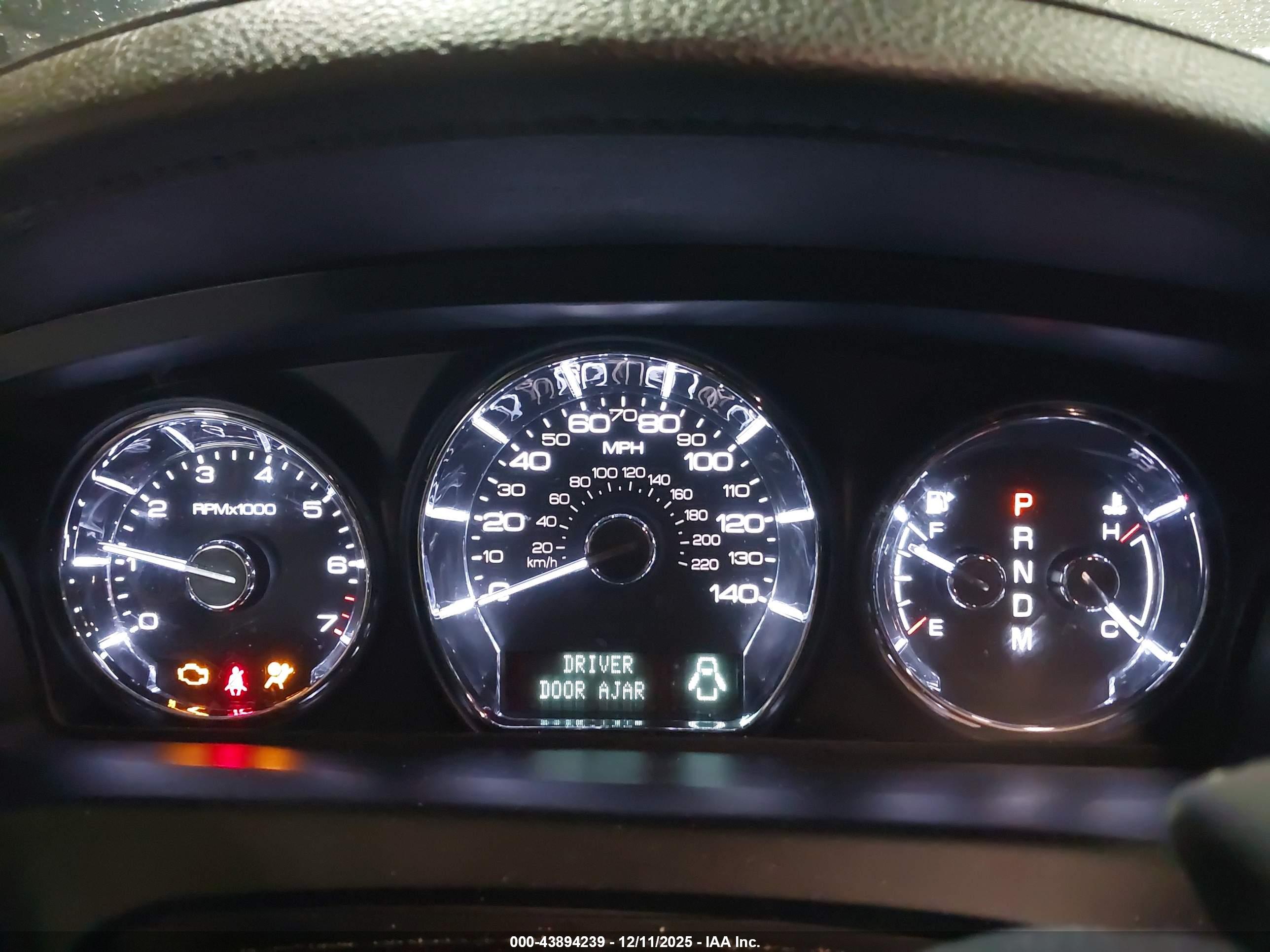 LINCOLN MKS image 7