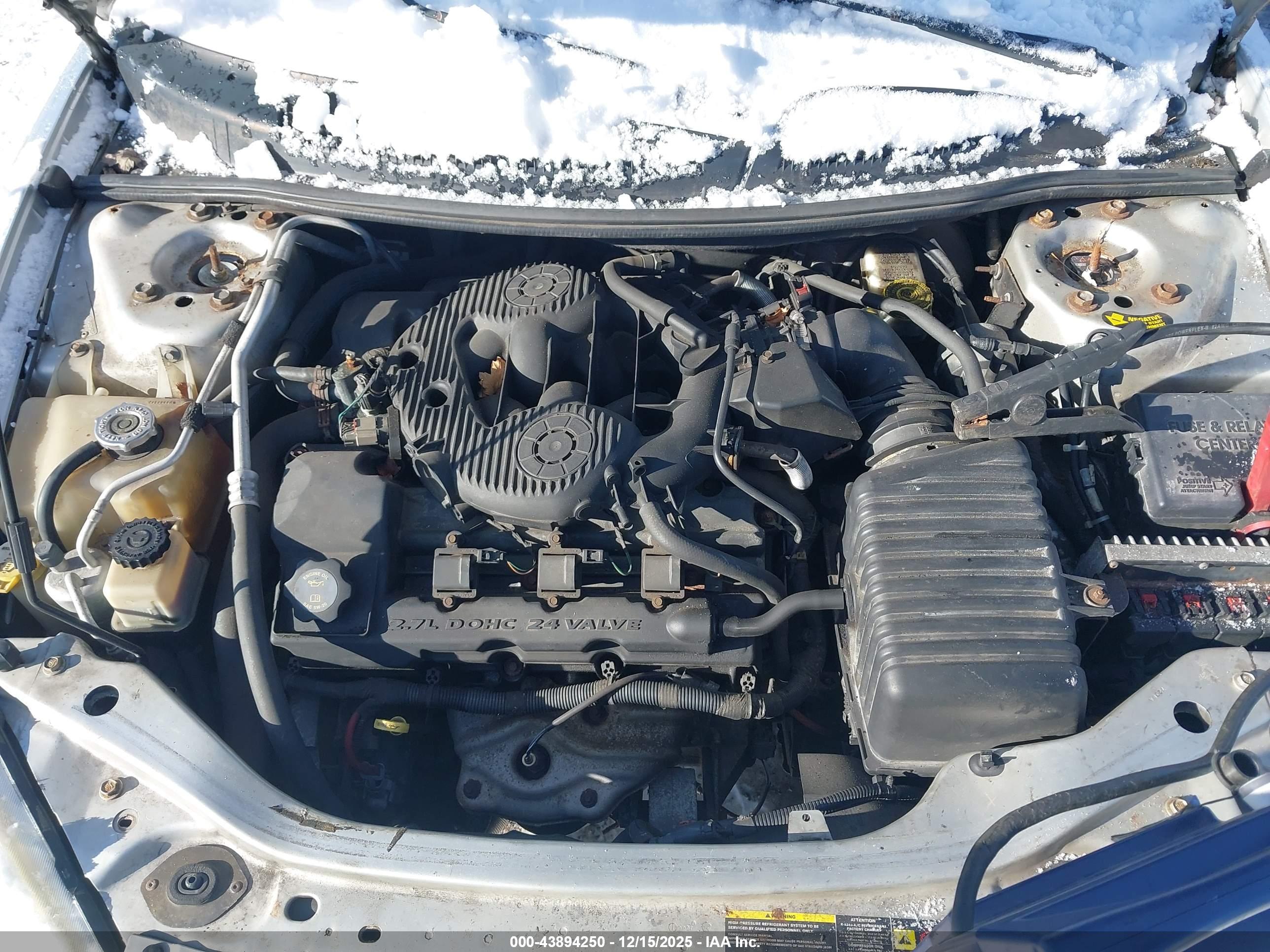 CHRYSLER SEBRING image 10