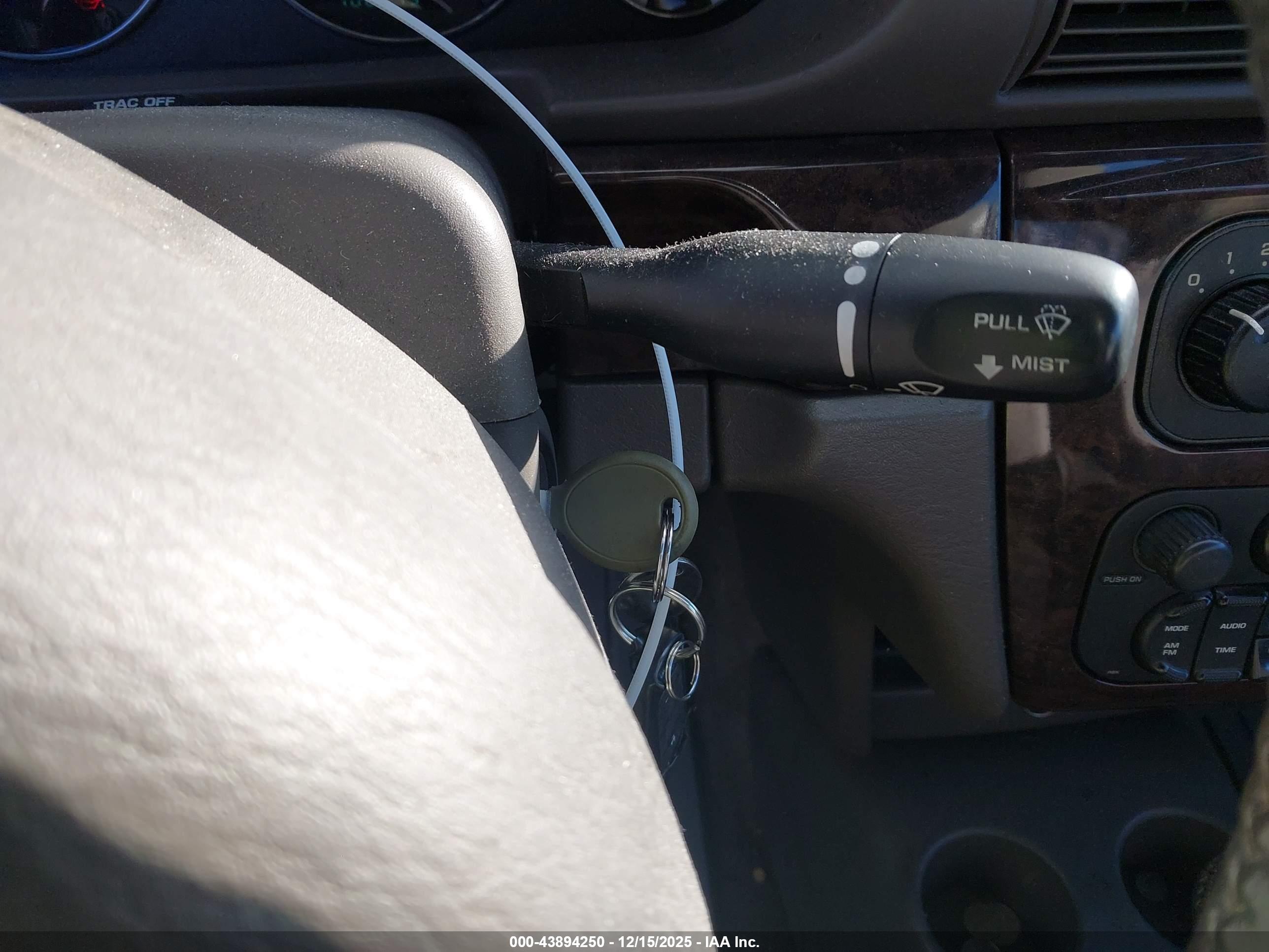 CHRYSLER SEBRING image 11