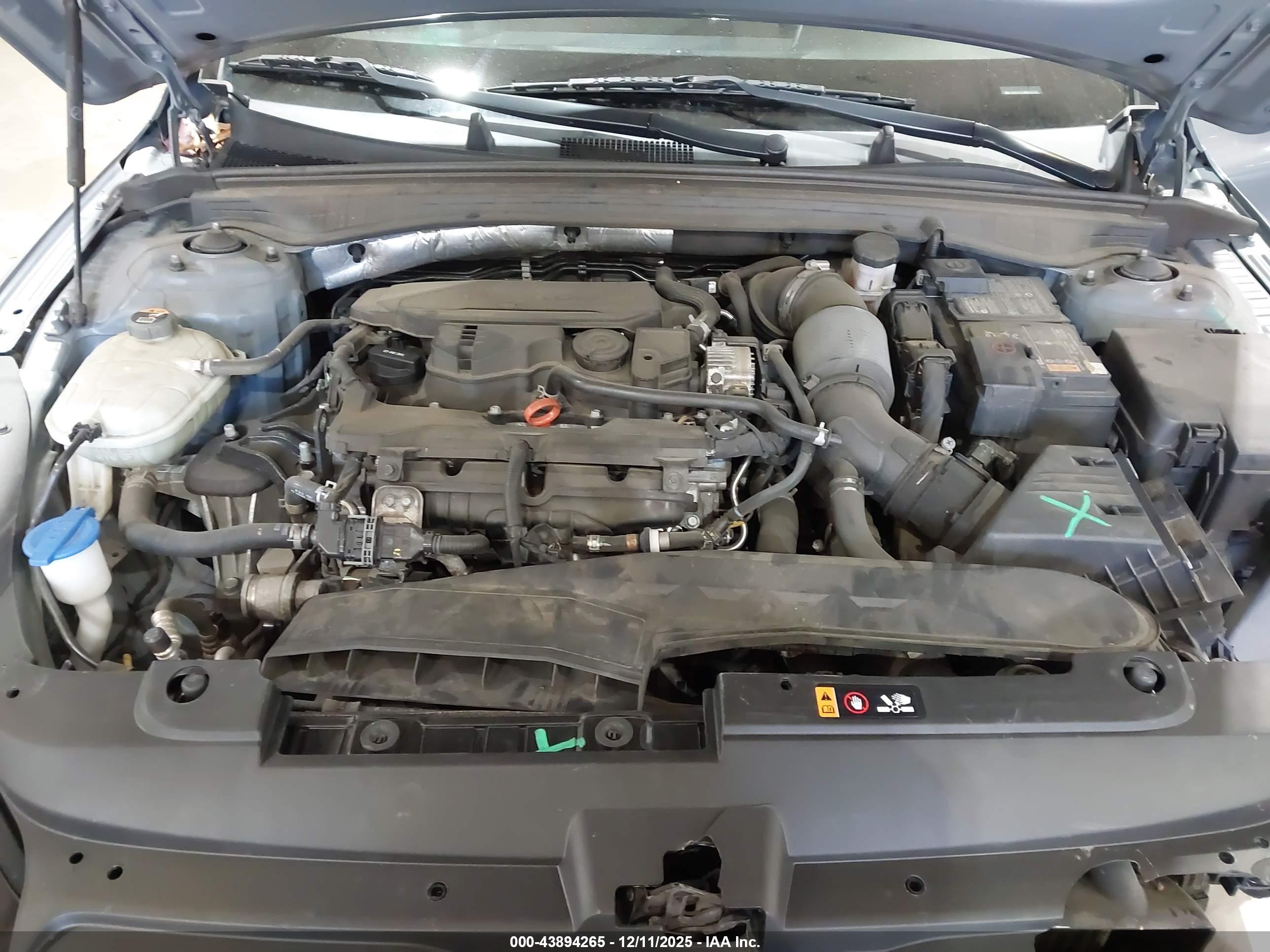 KIA K5 image 10