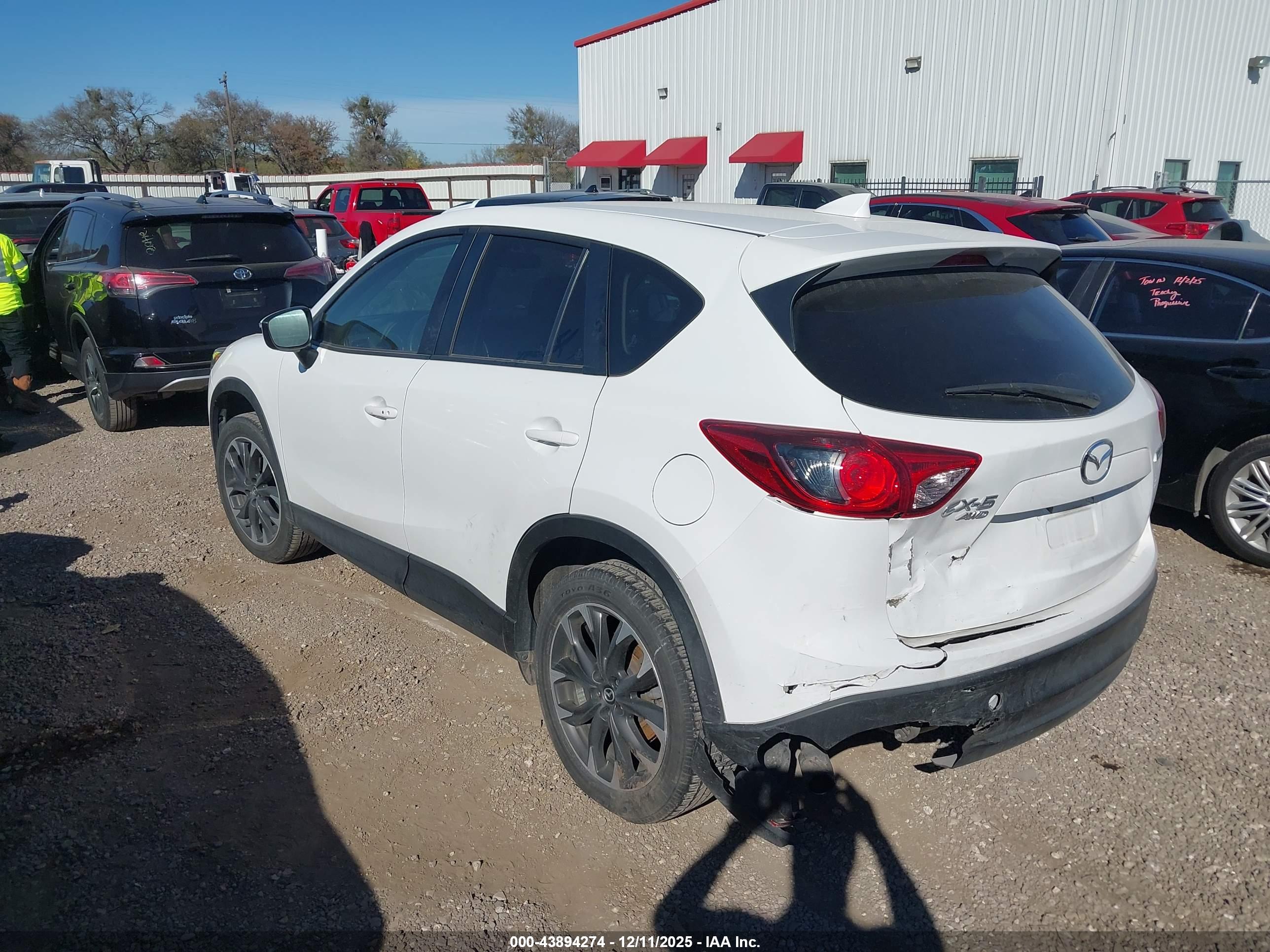 MAZDA CX-5 image 3