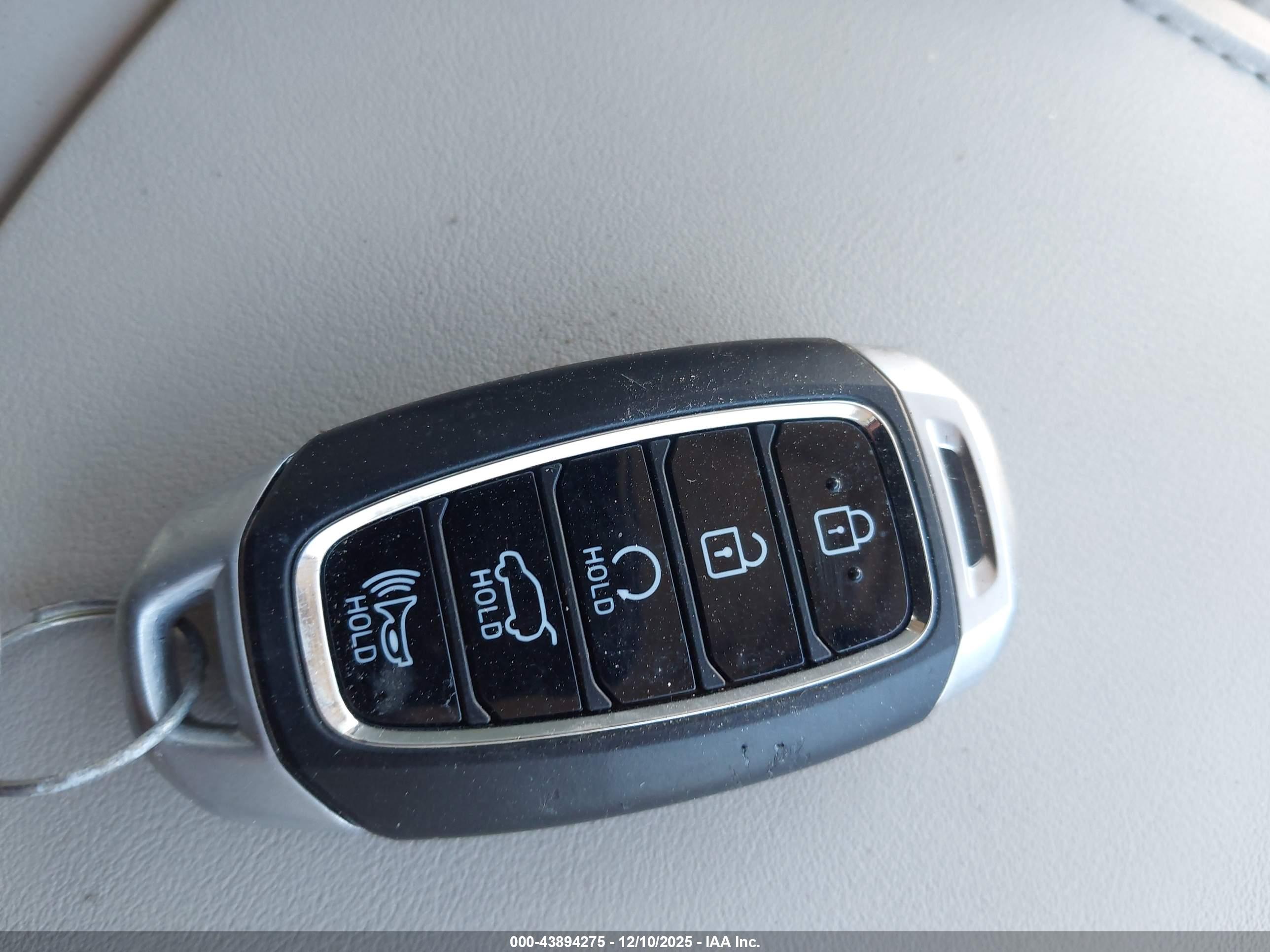 HYUNDAI PALISADE image 11