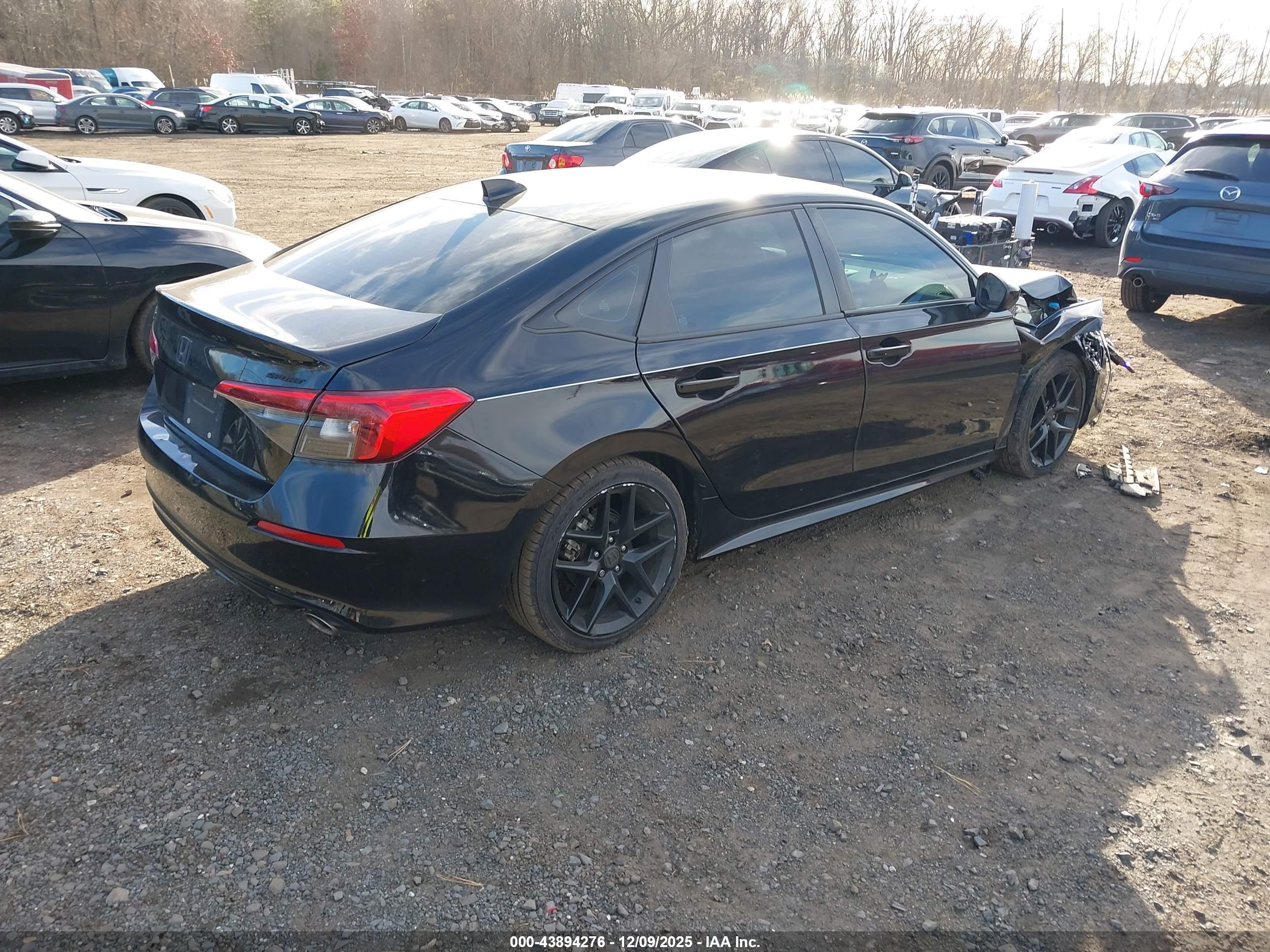 HONDA CIVIC image 4