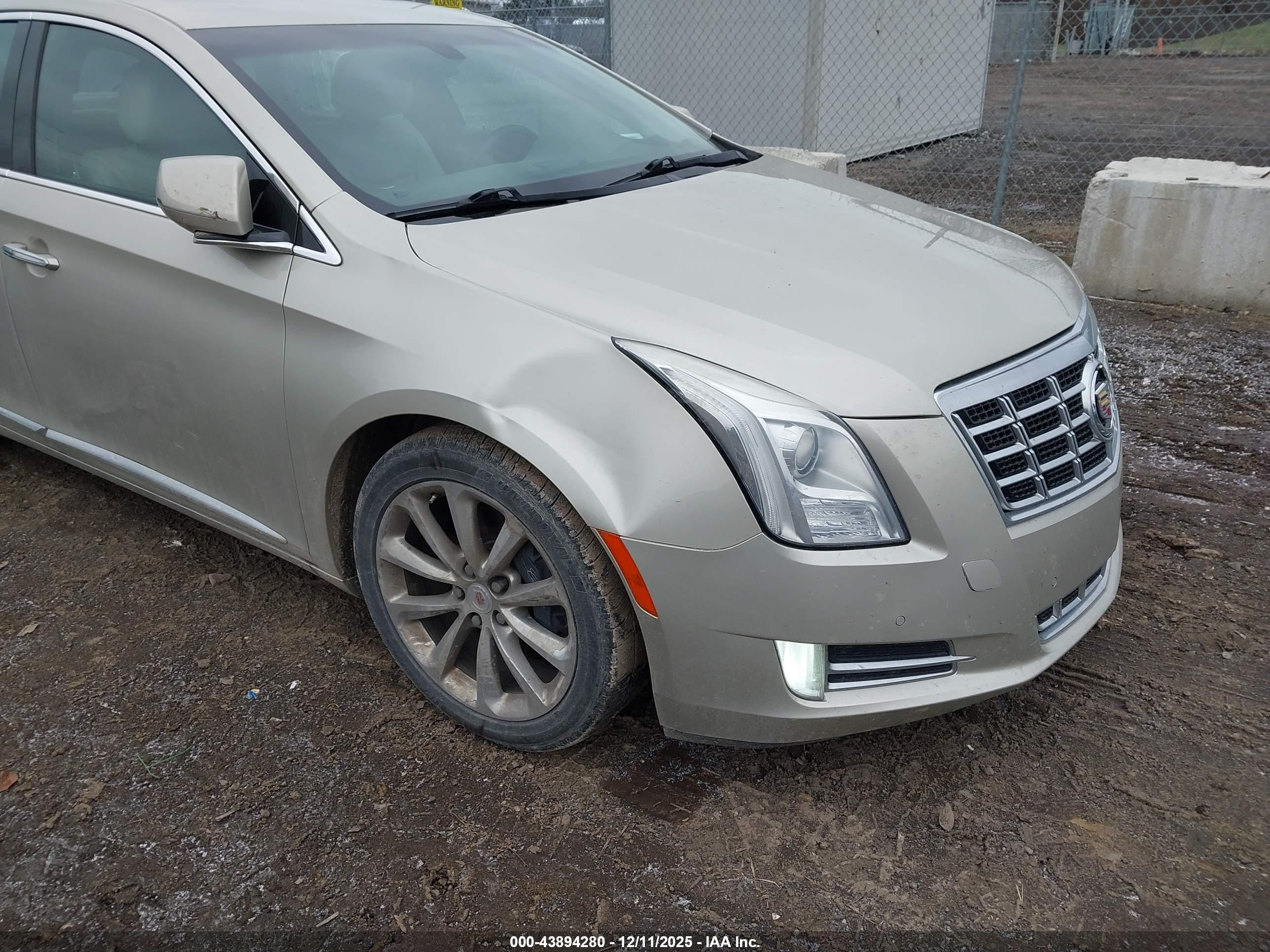 CADILLAC XTS image 6