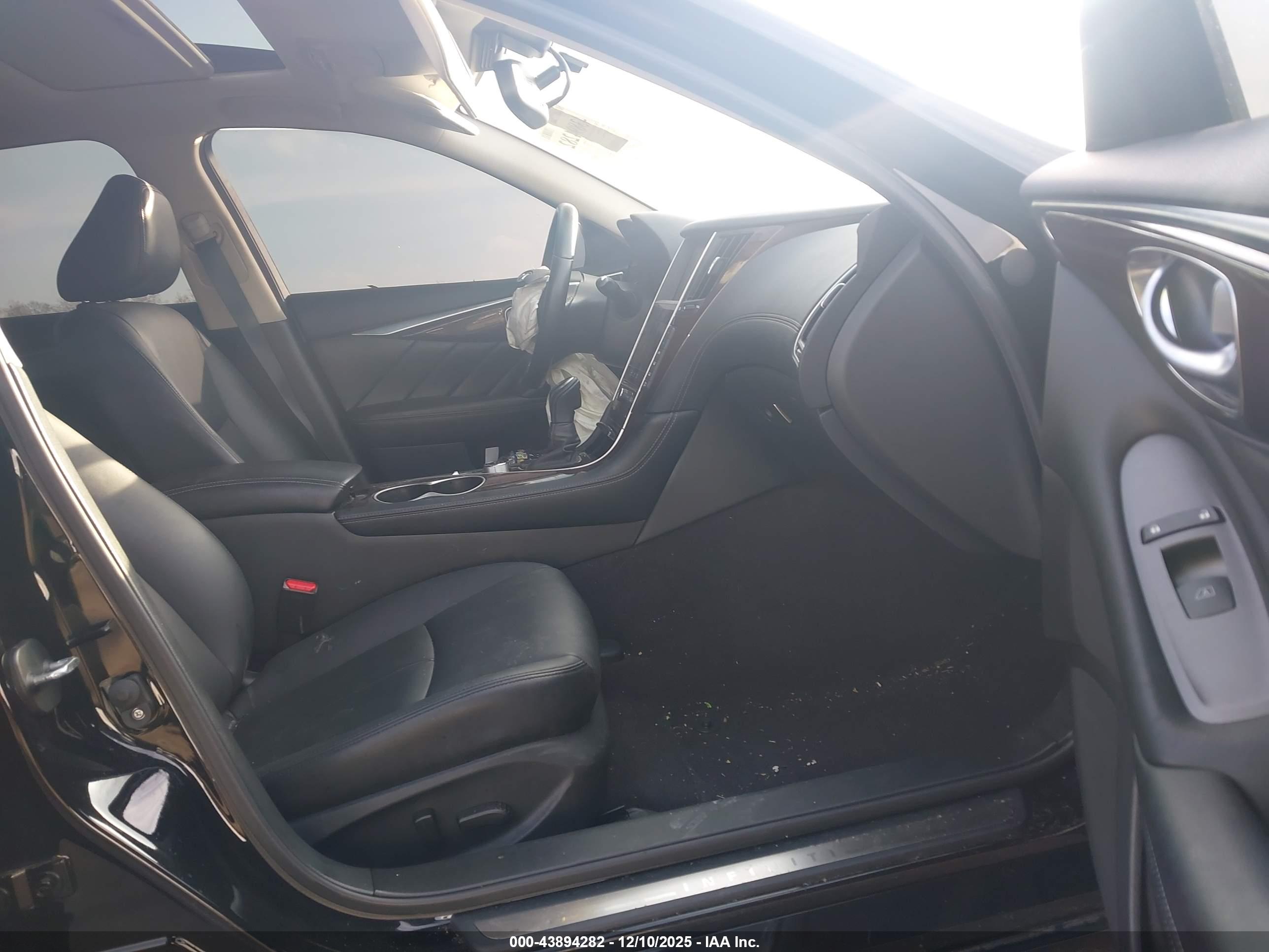 INFINITI Q50 image 5
