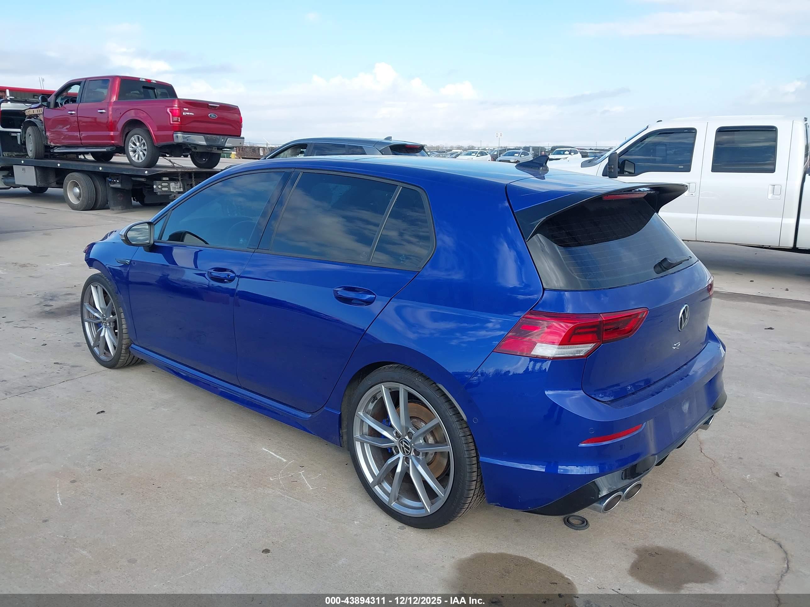 VOLKSWAGEN GOLF image 3