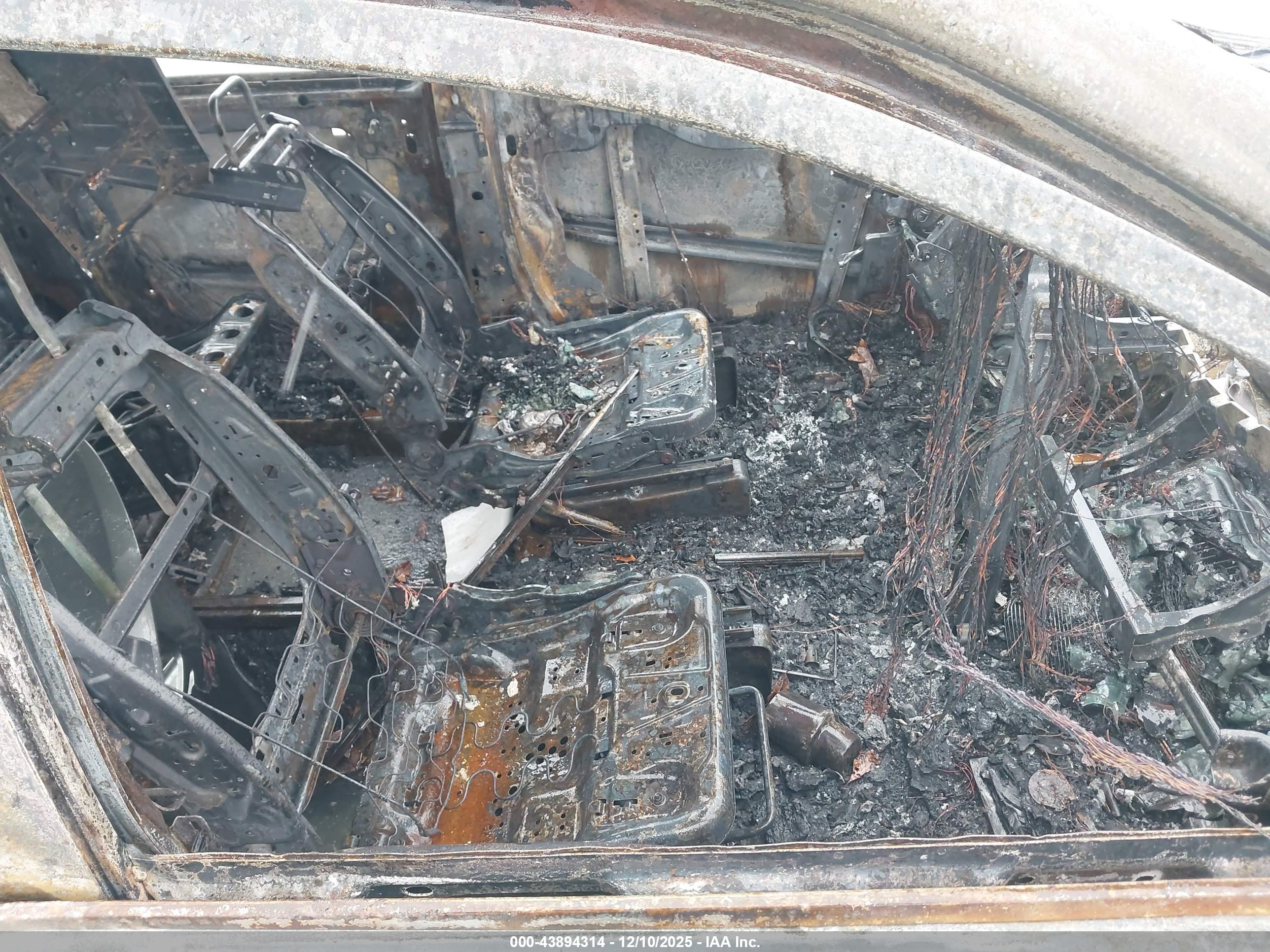 CHRYSLER TOWN image 5