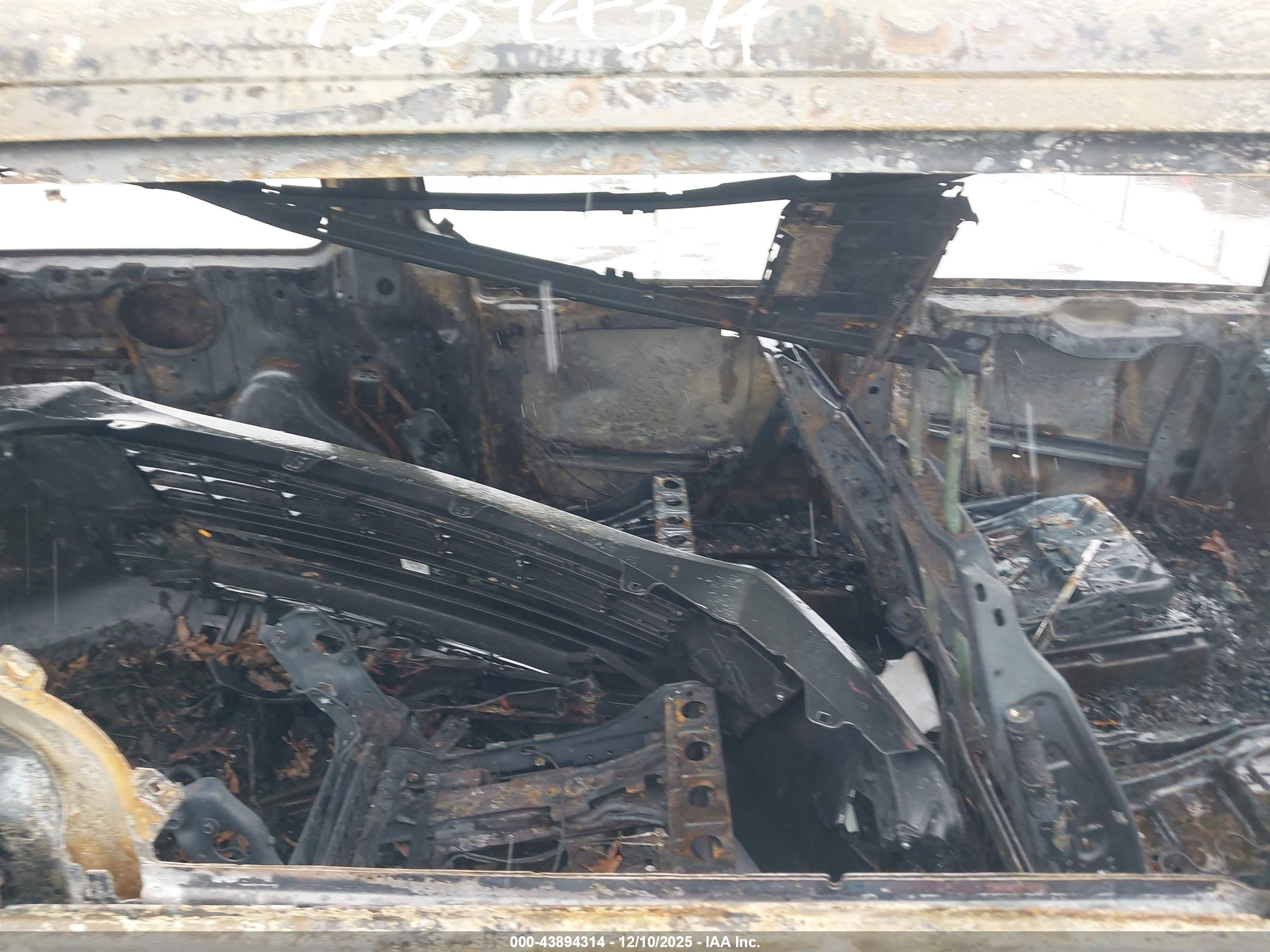 CHRYSLER TOWN image 8
