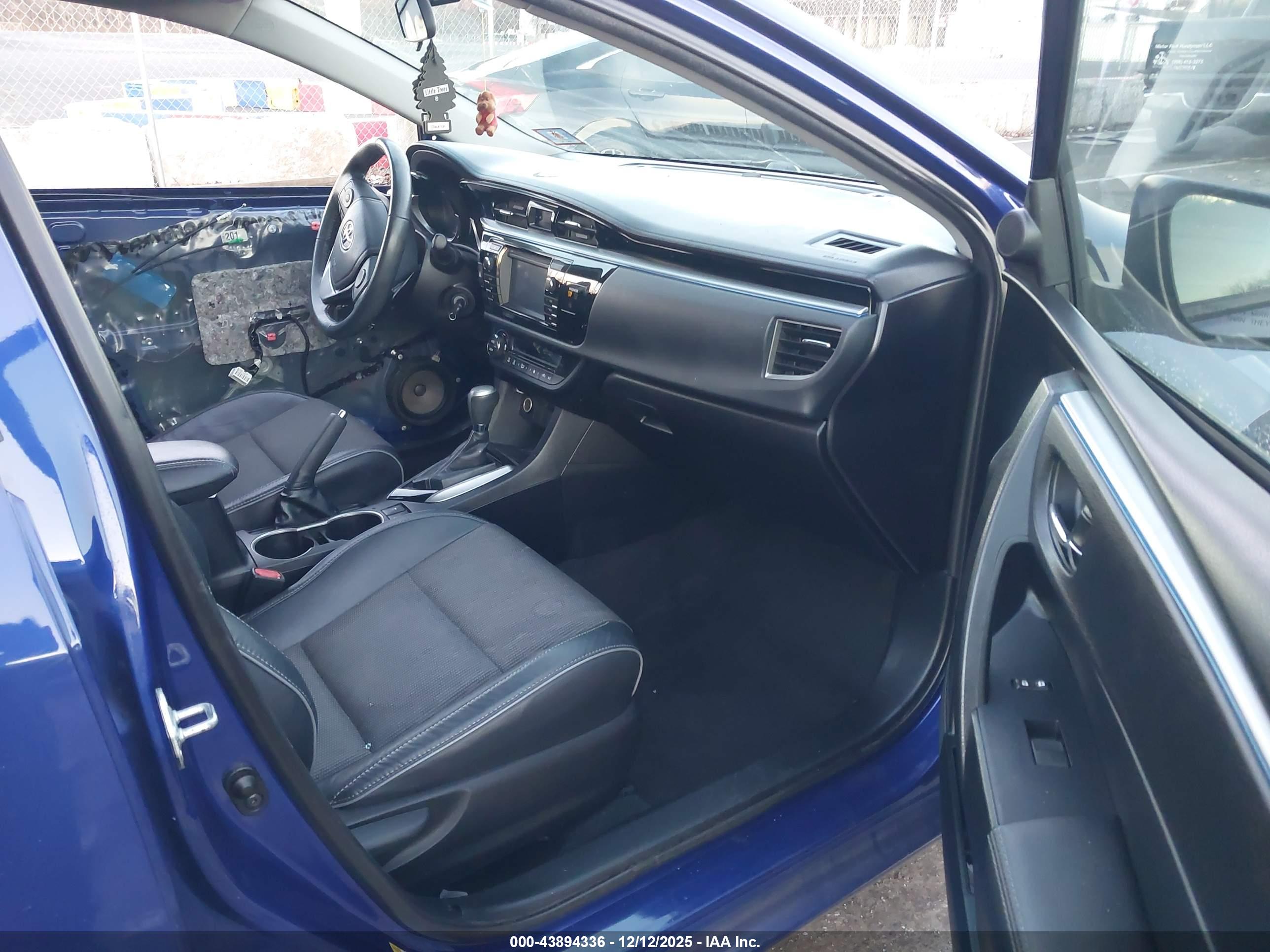 TOYOTA COROLLA image 5