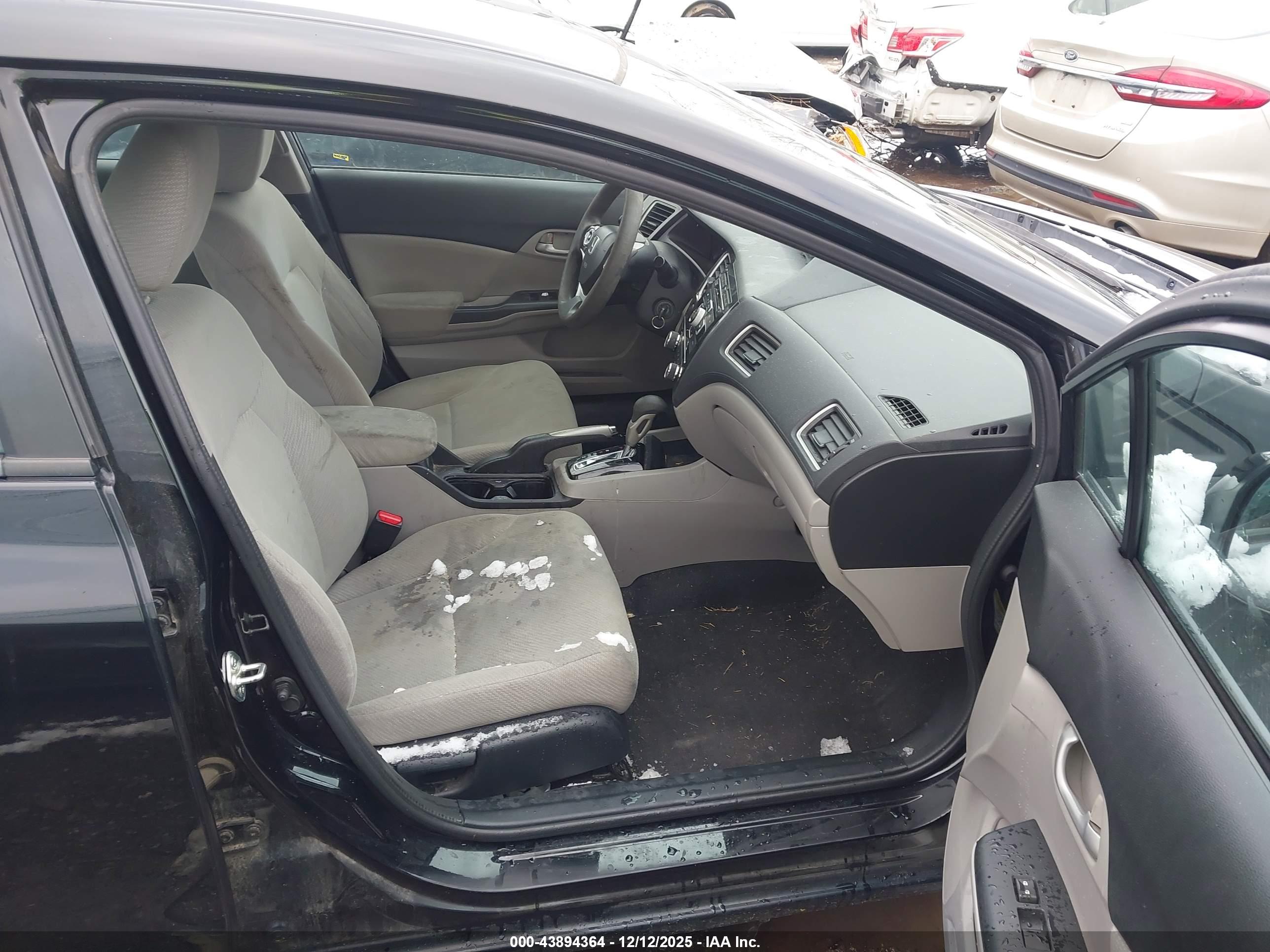 HONDA CIVIC image 5