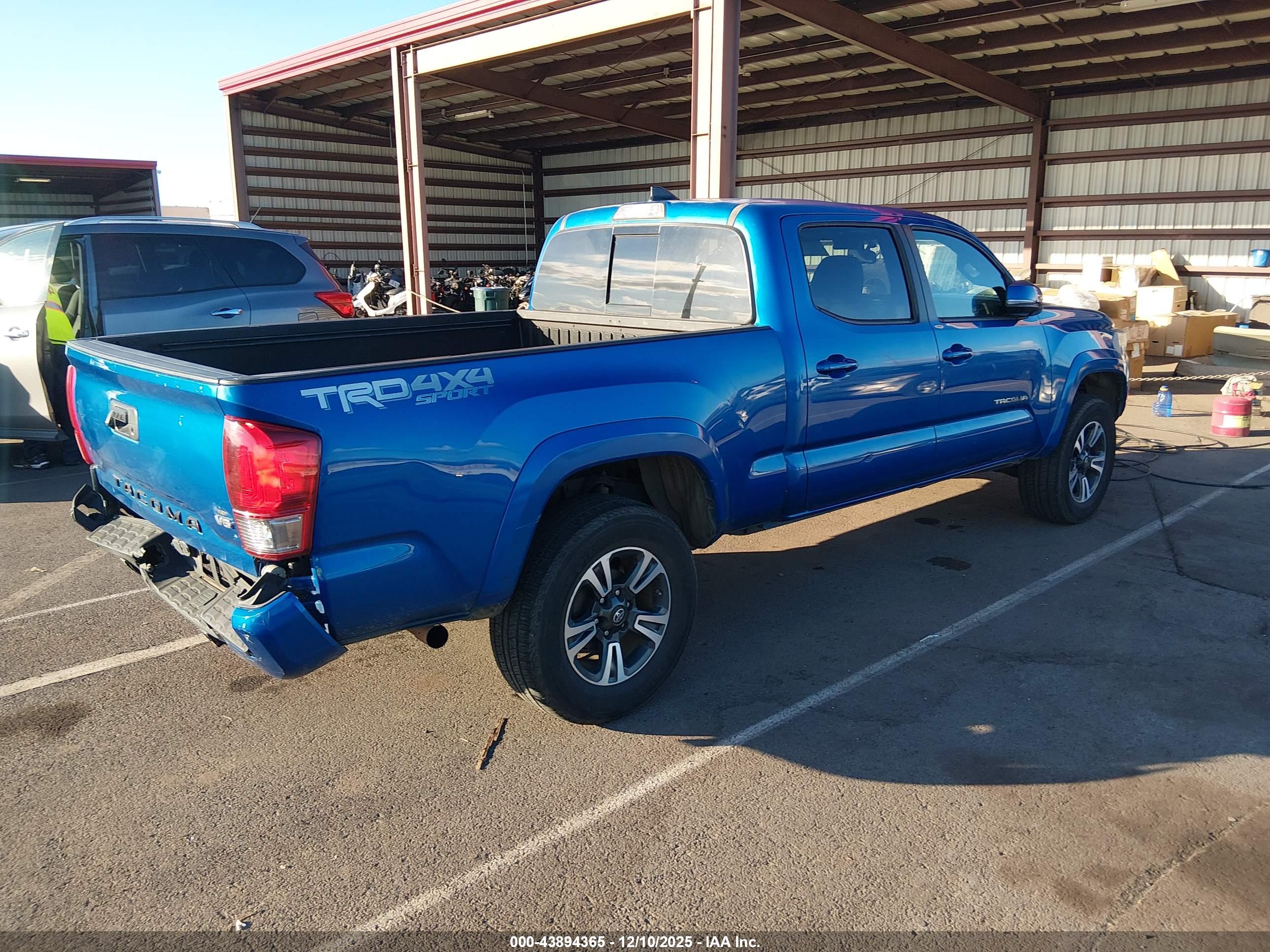TOYOTA TACOMA image 4