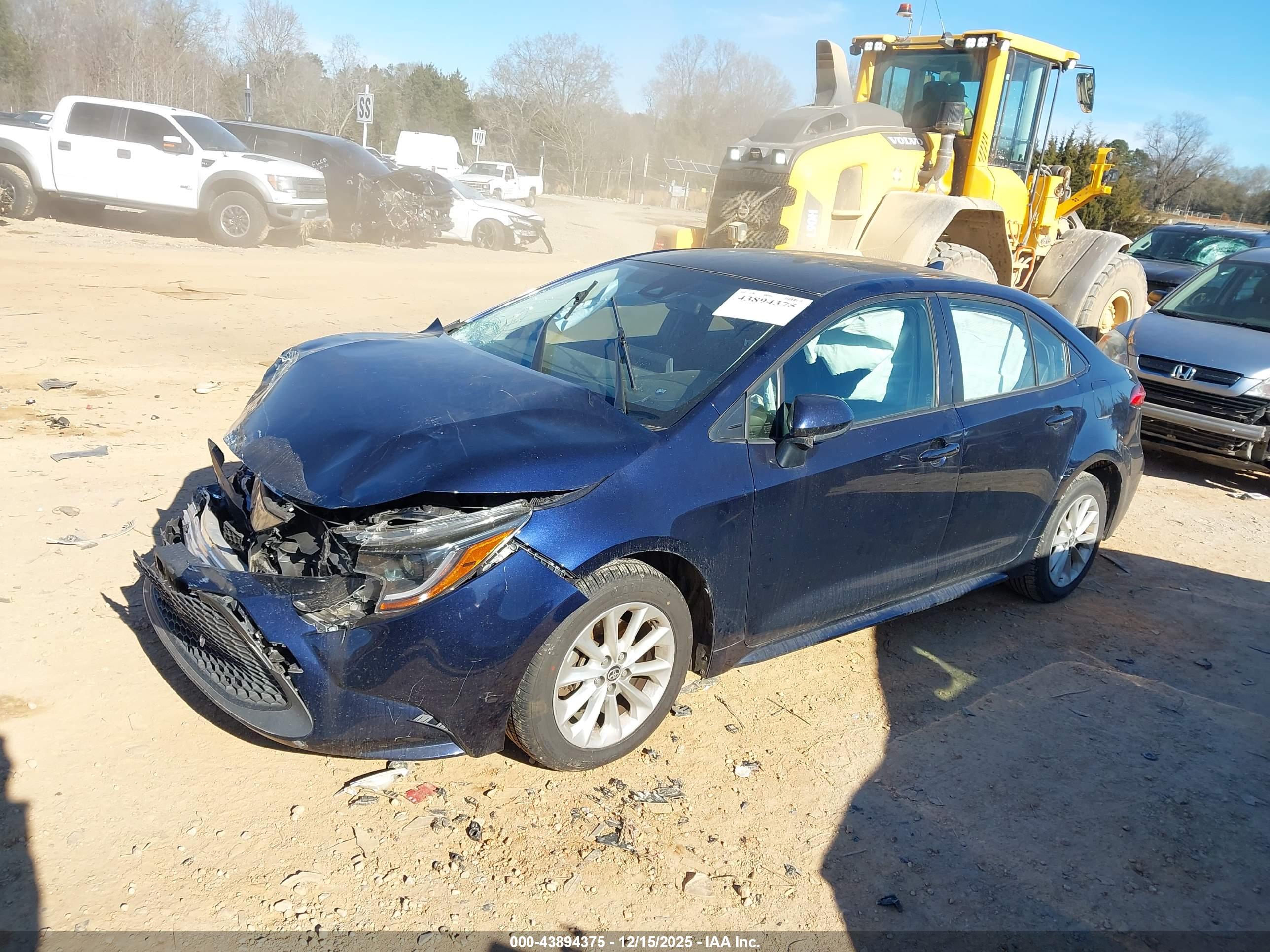 TOYOTA COROLLA image 2