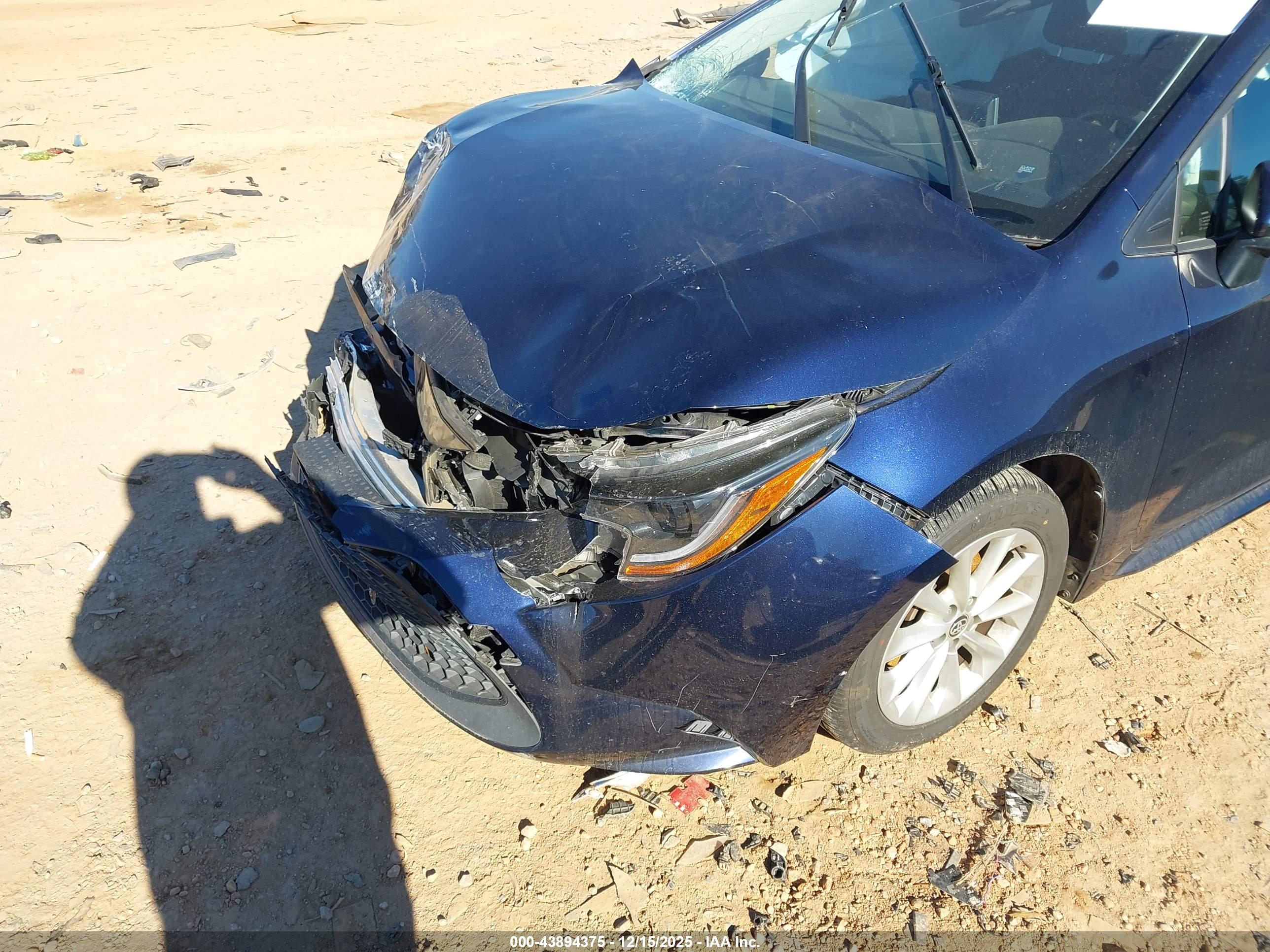 TOYOTA COROLLA image 6