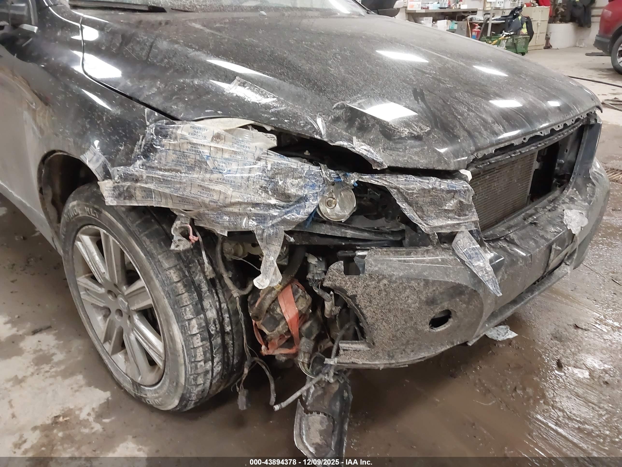 VOLVO XC60 image 6