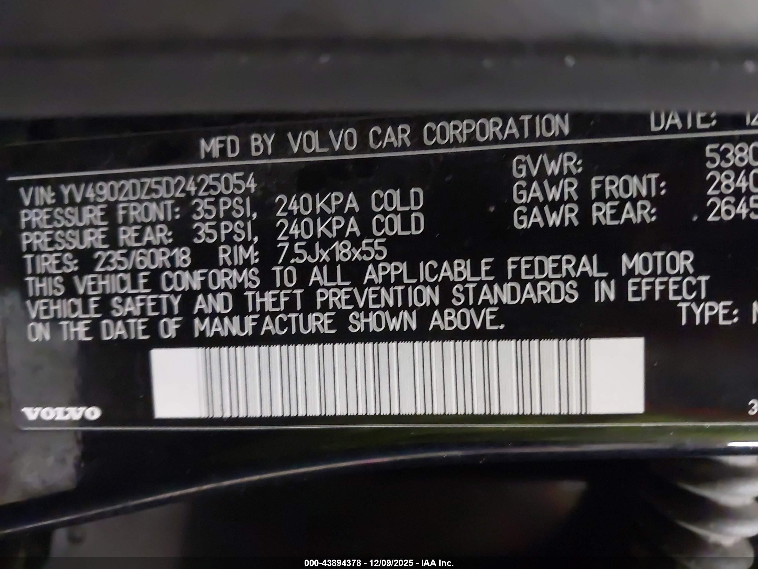 VOLVO XC60 image 9