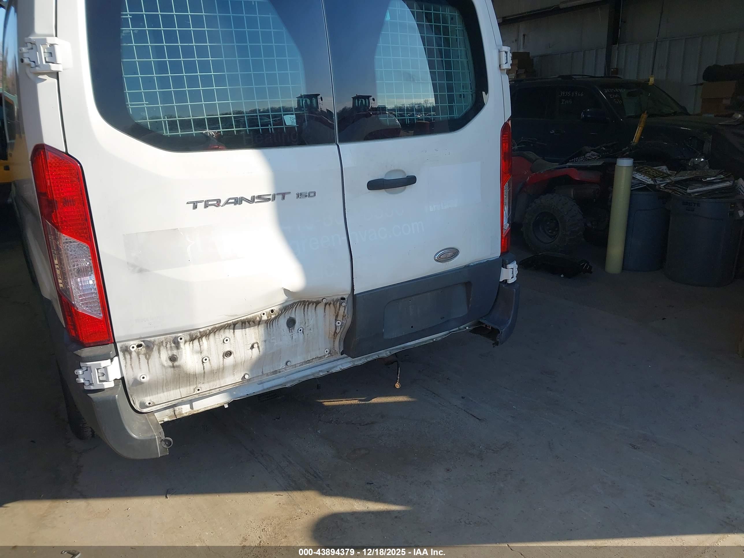 FORD TRANSIT-150 image 6