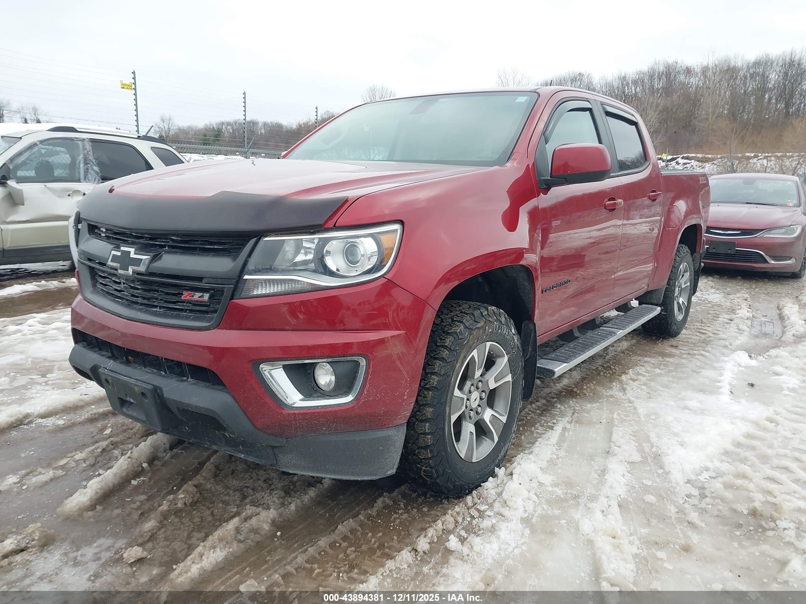 CHEVROLET COLORADO image 2