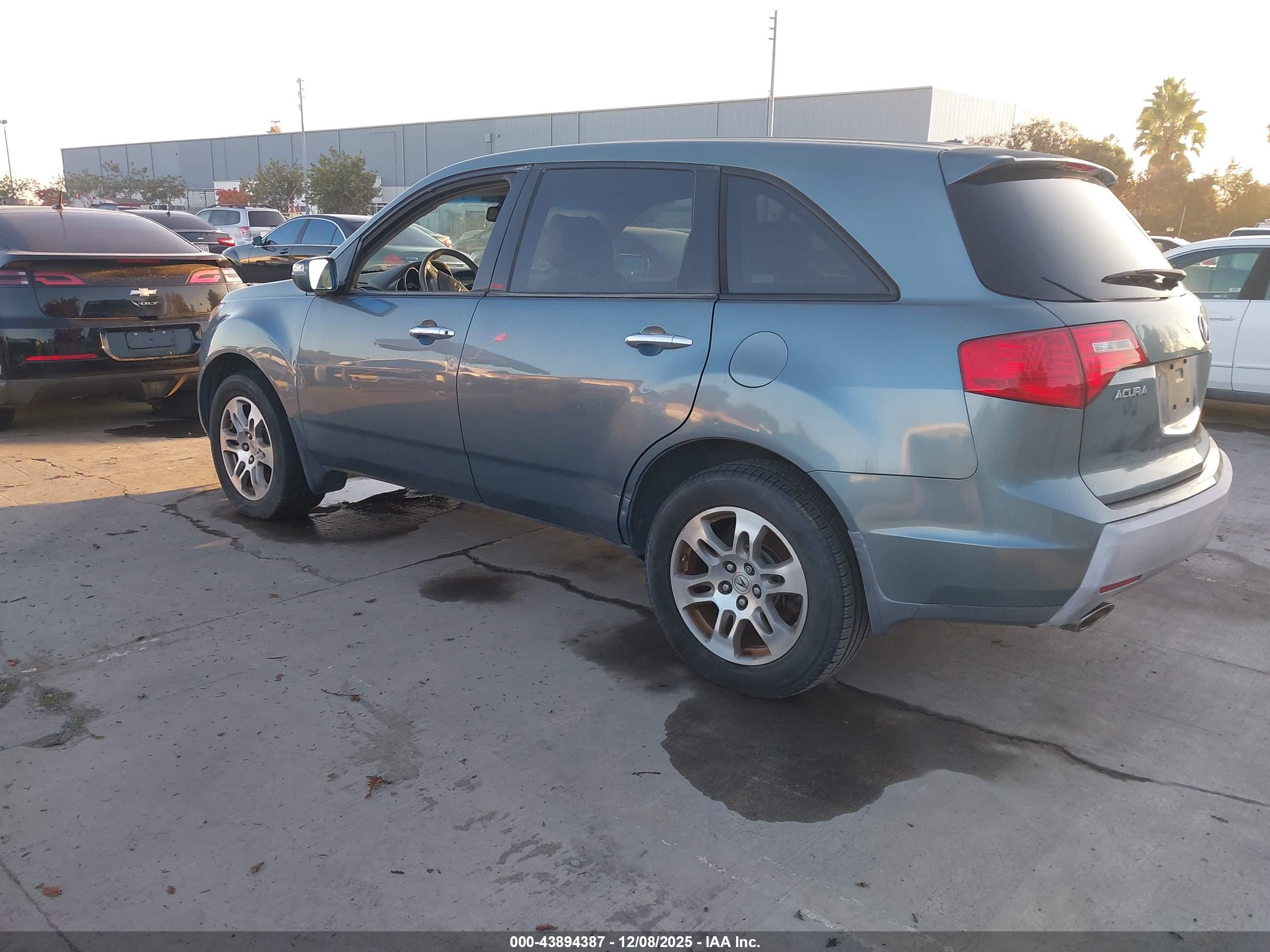 ACURA MDX image 3