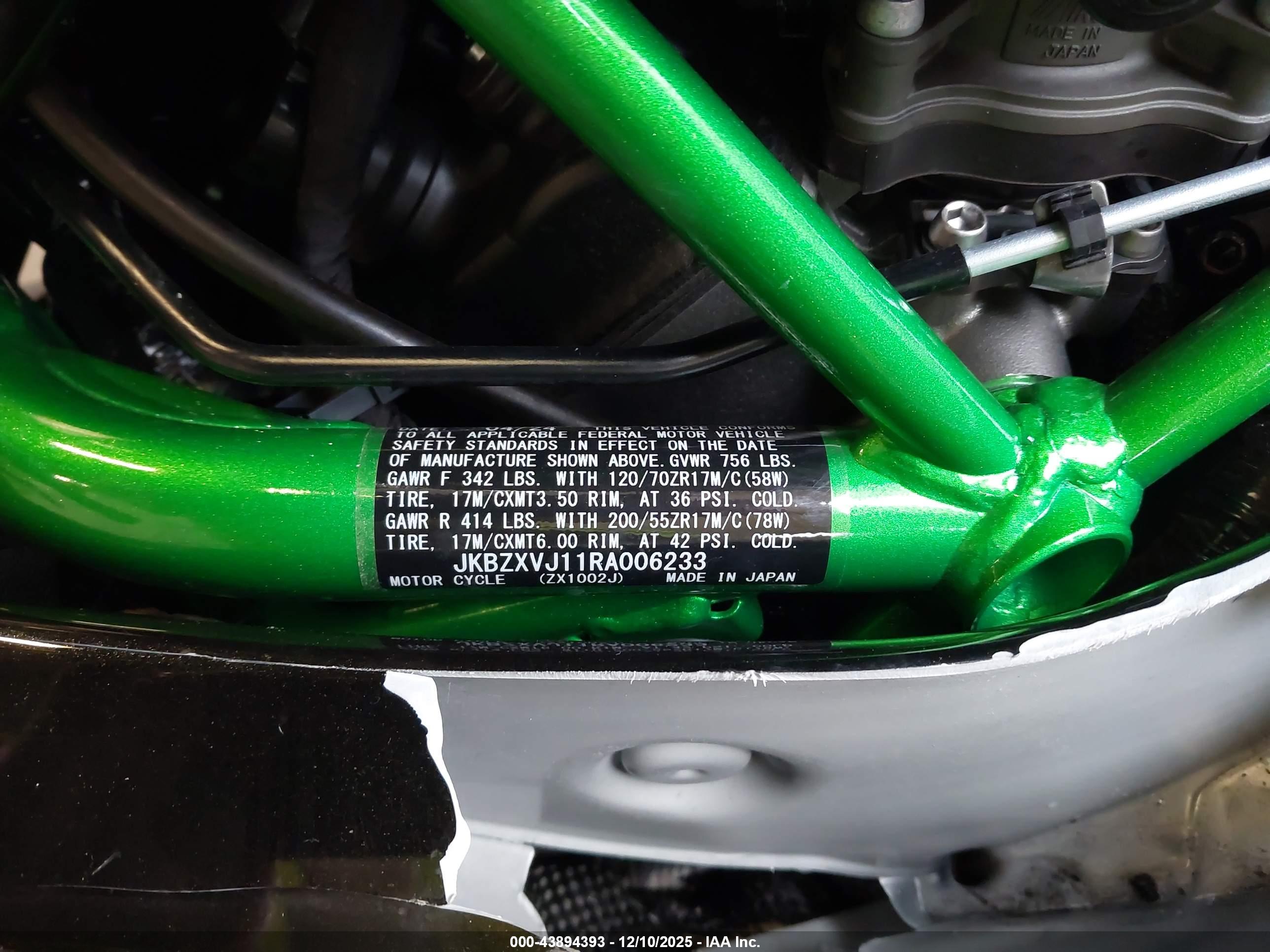 KAWASAKI ZX1002 image 10