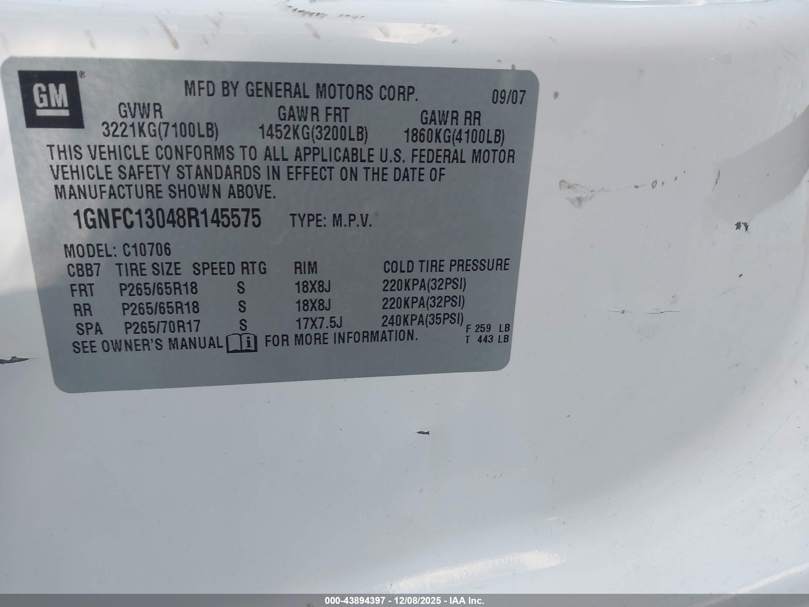 CHEVROLET TAHOE image 9