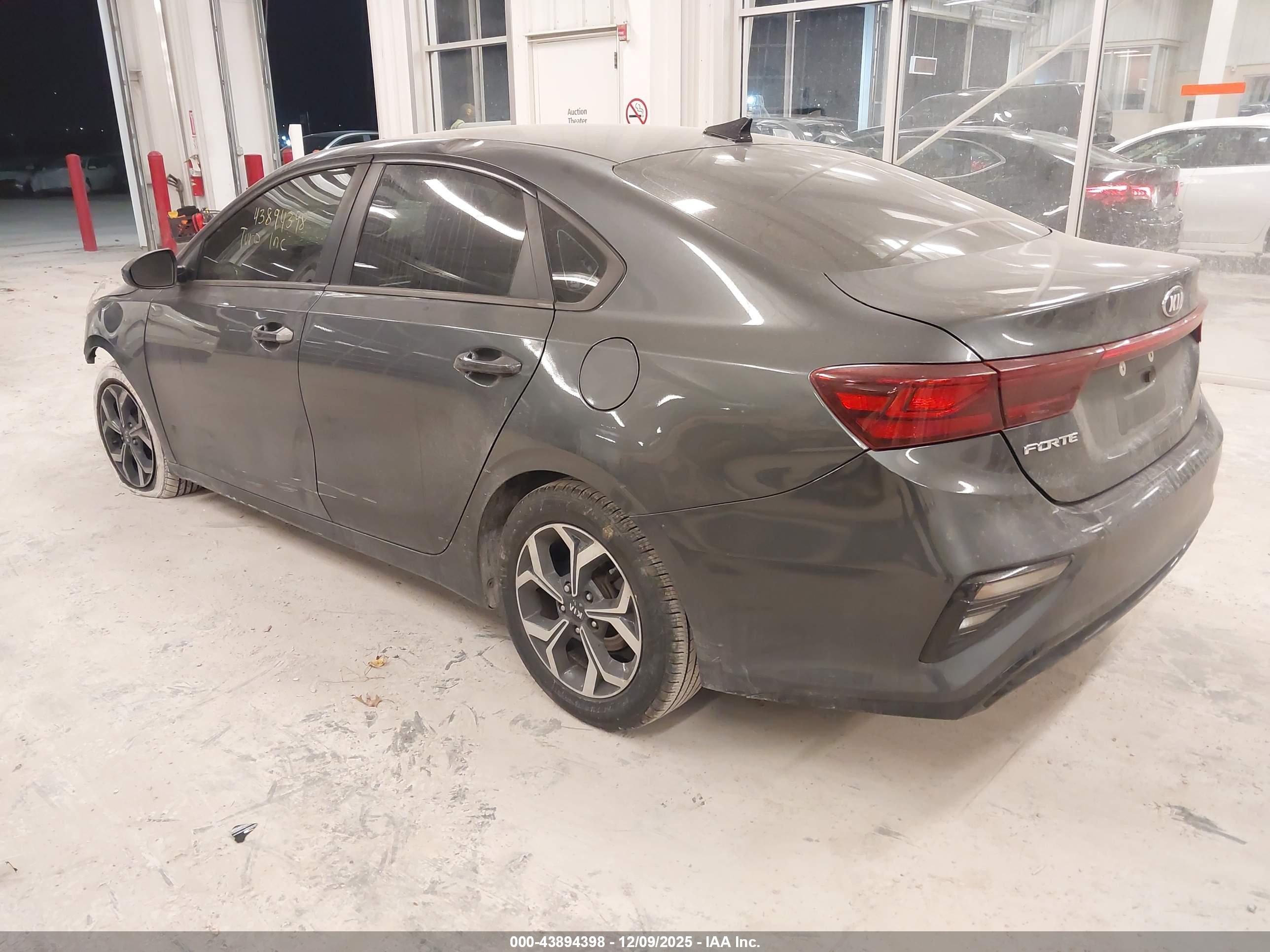 KIA FORTE image 3