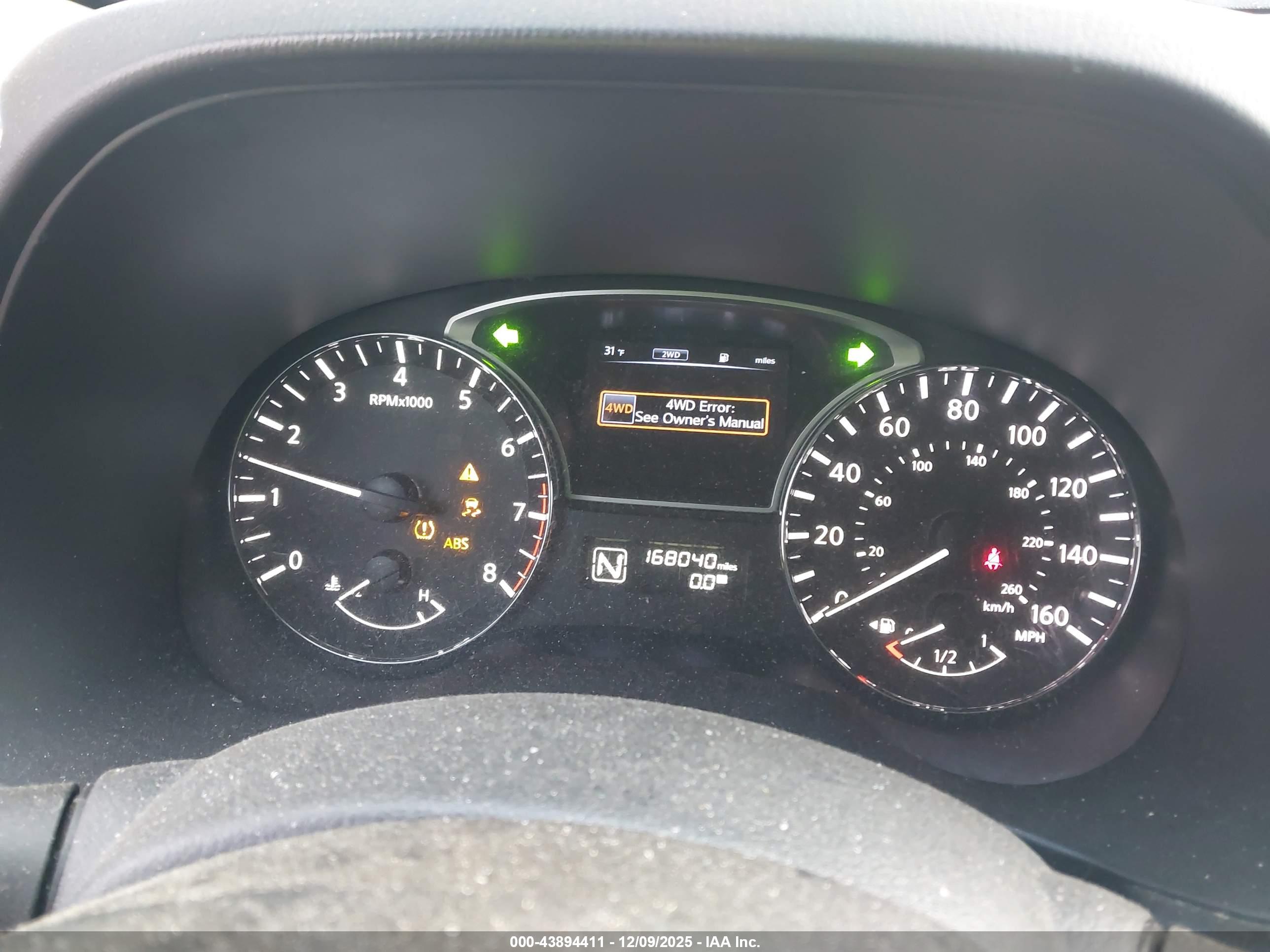 NISSAN PATHFINDER image 7