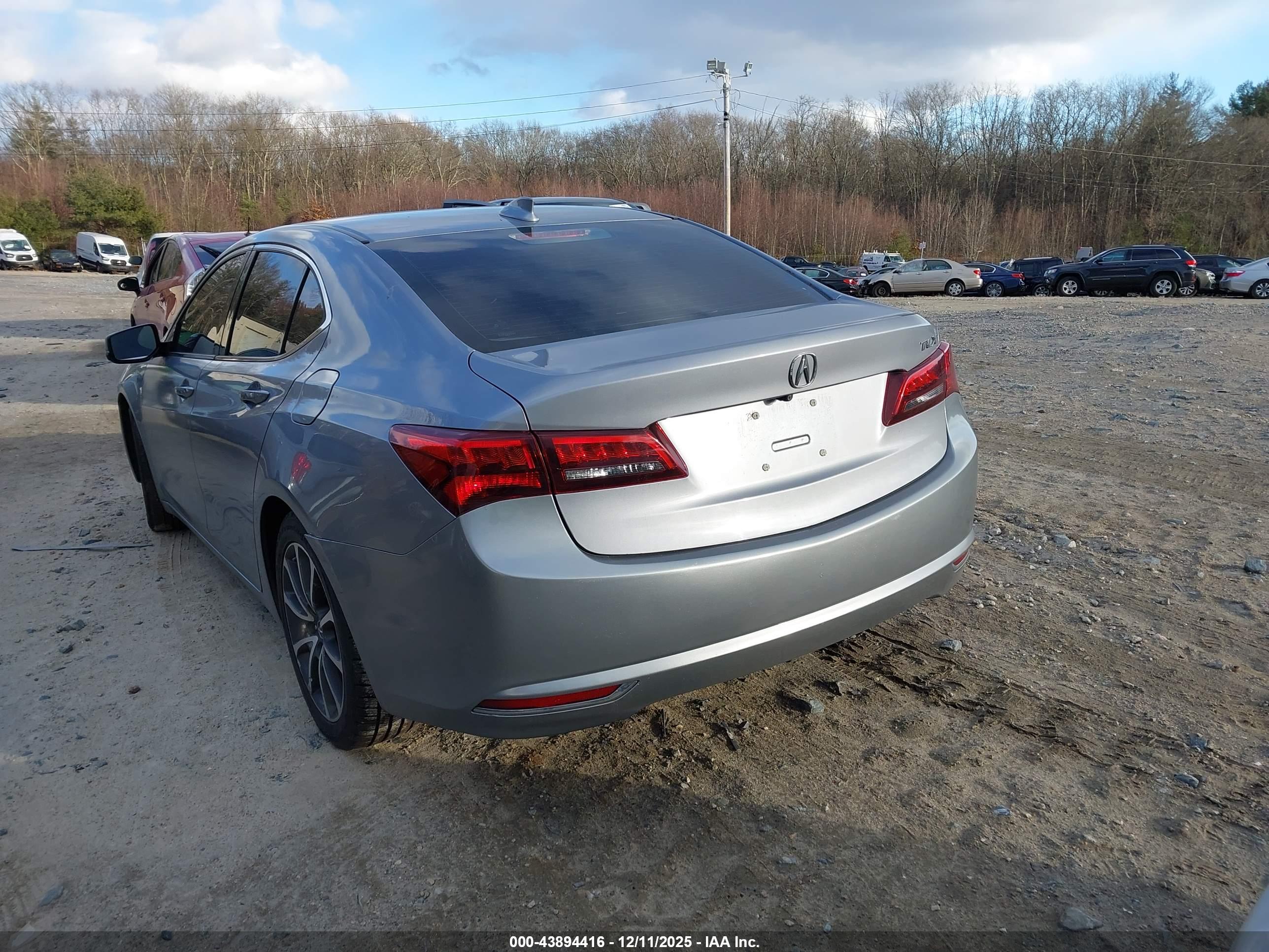 ACURA TLX image 3