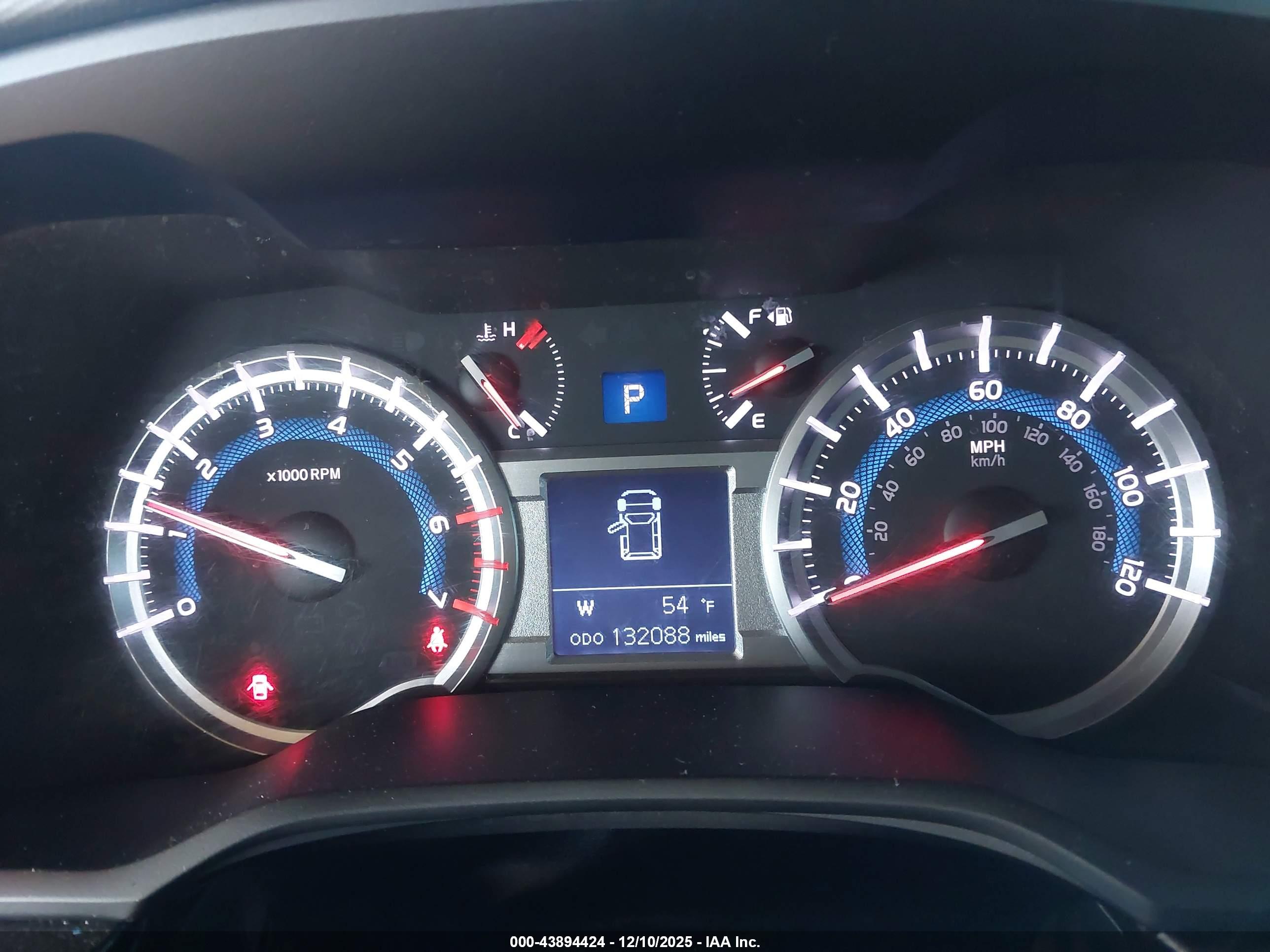 TOYOTA 4RUNNER image 7