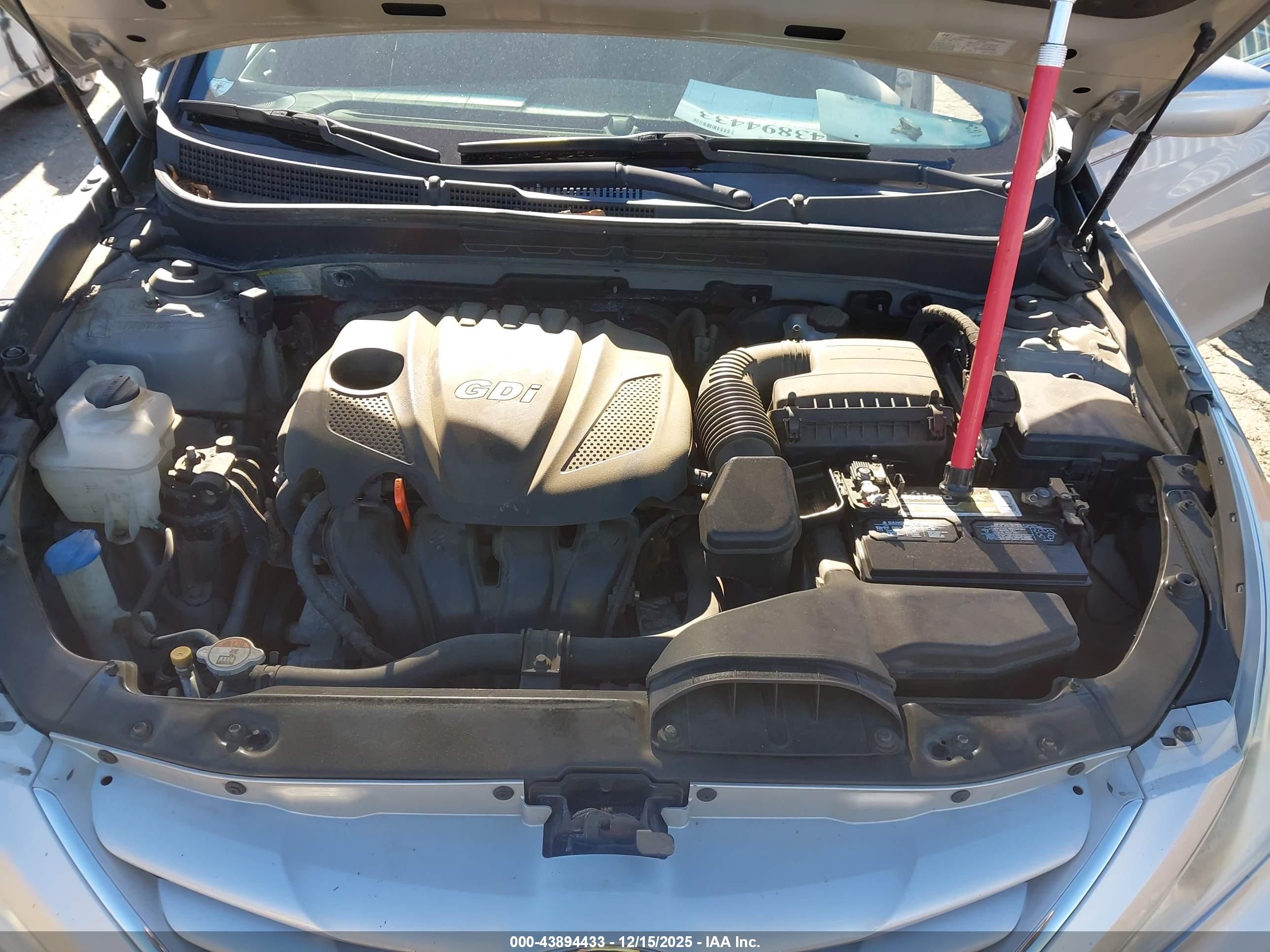 HYUNDAI SONATA image 10