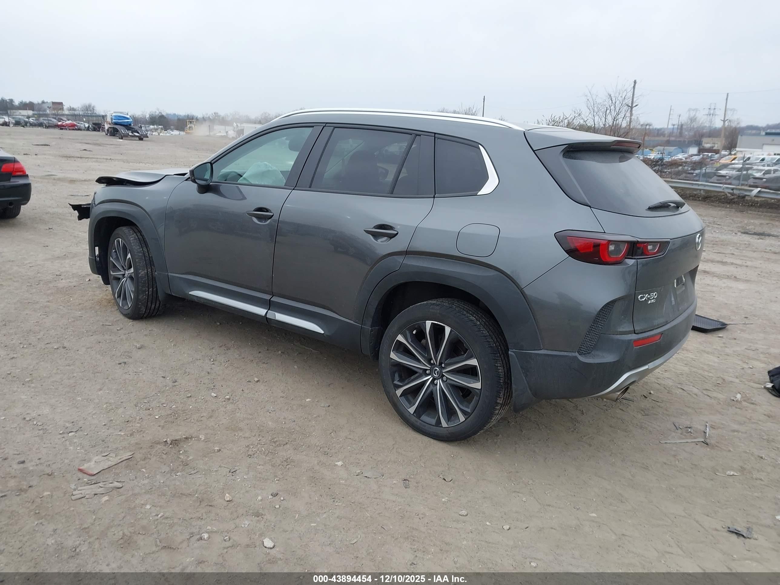 MAZDA CX-50 image 3