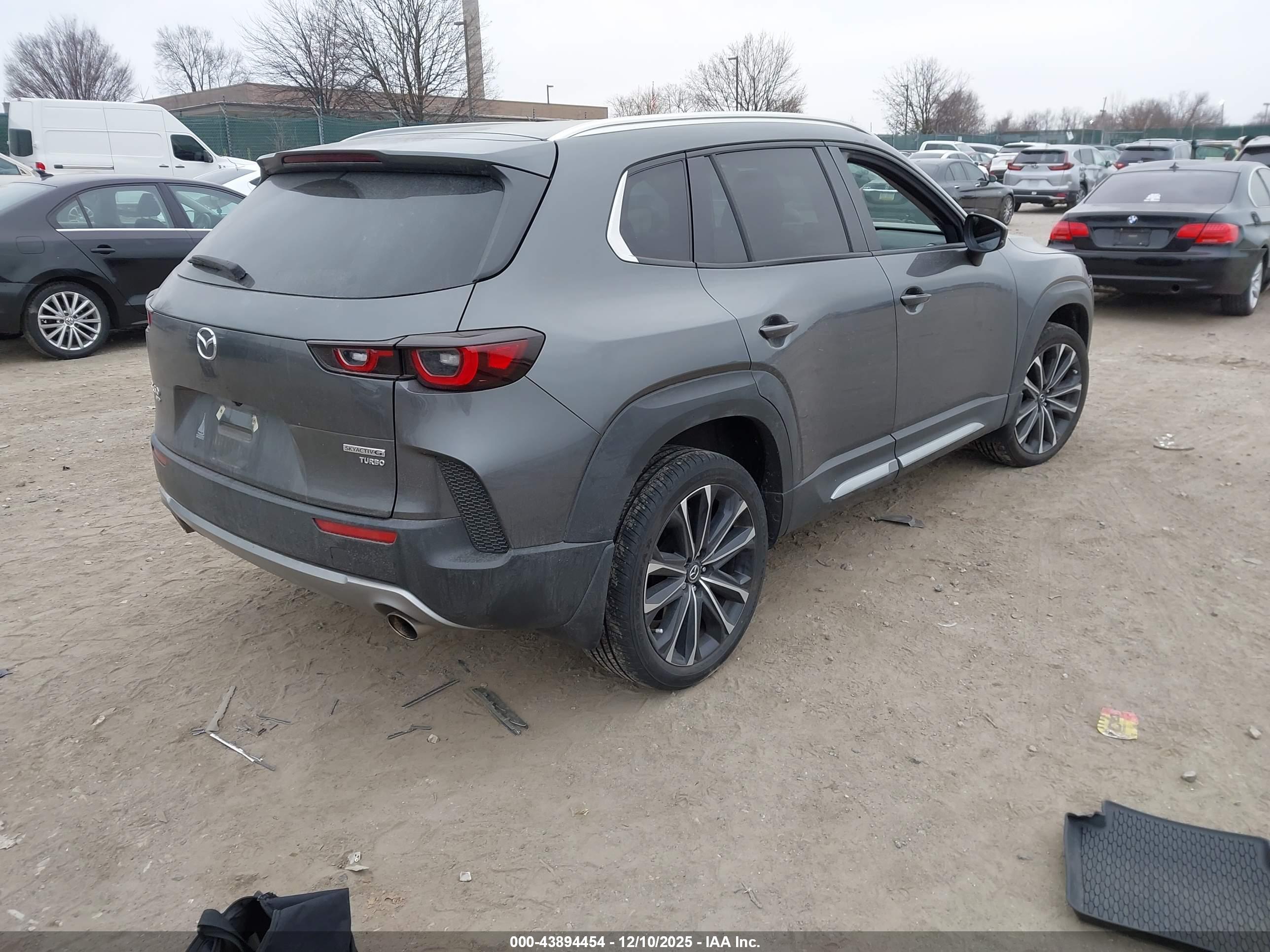 MAZDA CX-50 image 4