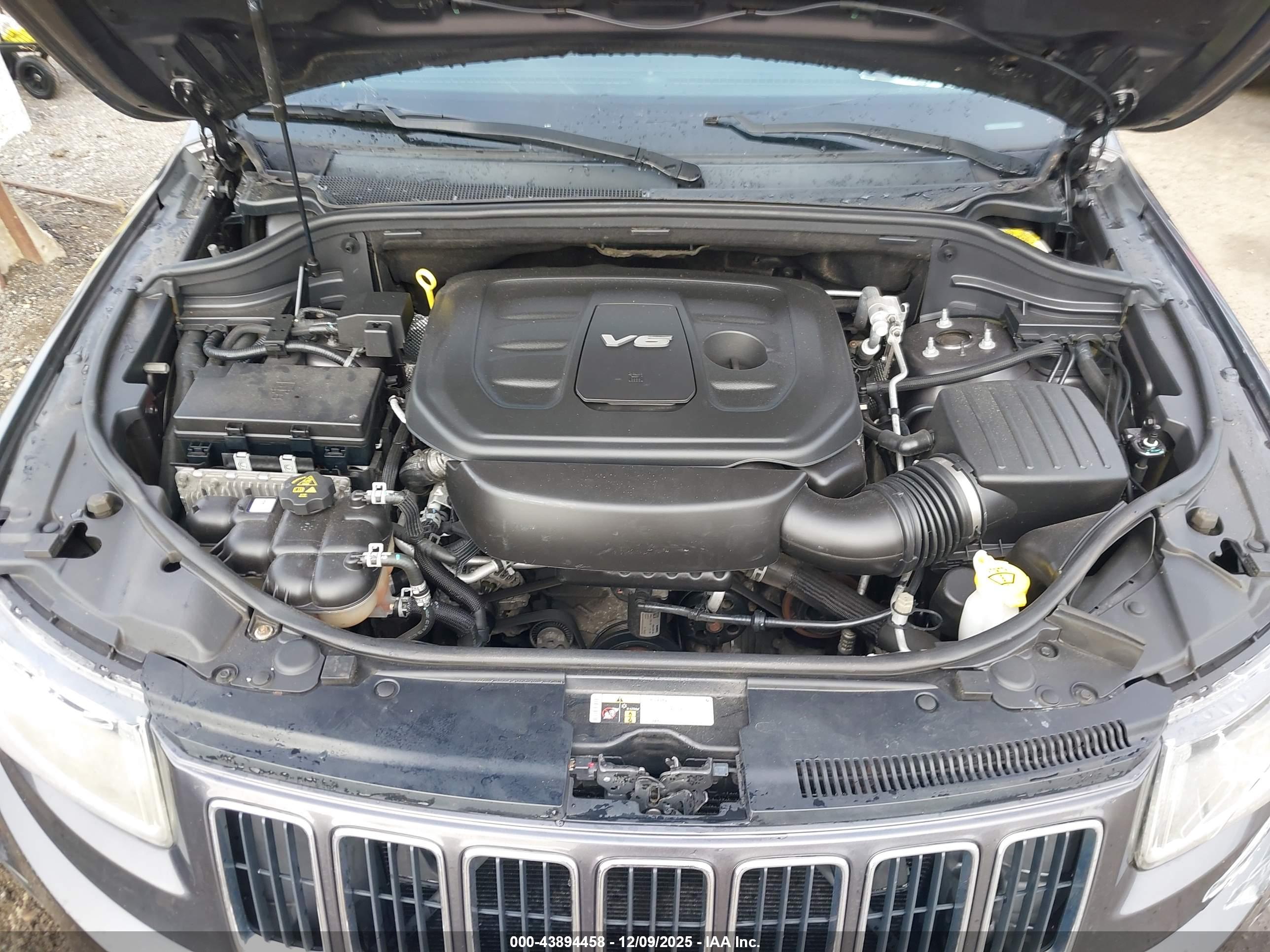 JEEP GRAND image 10