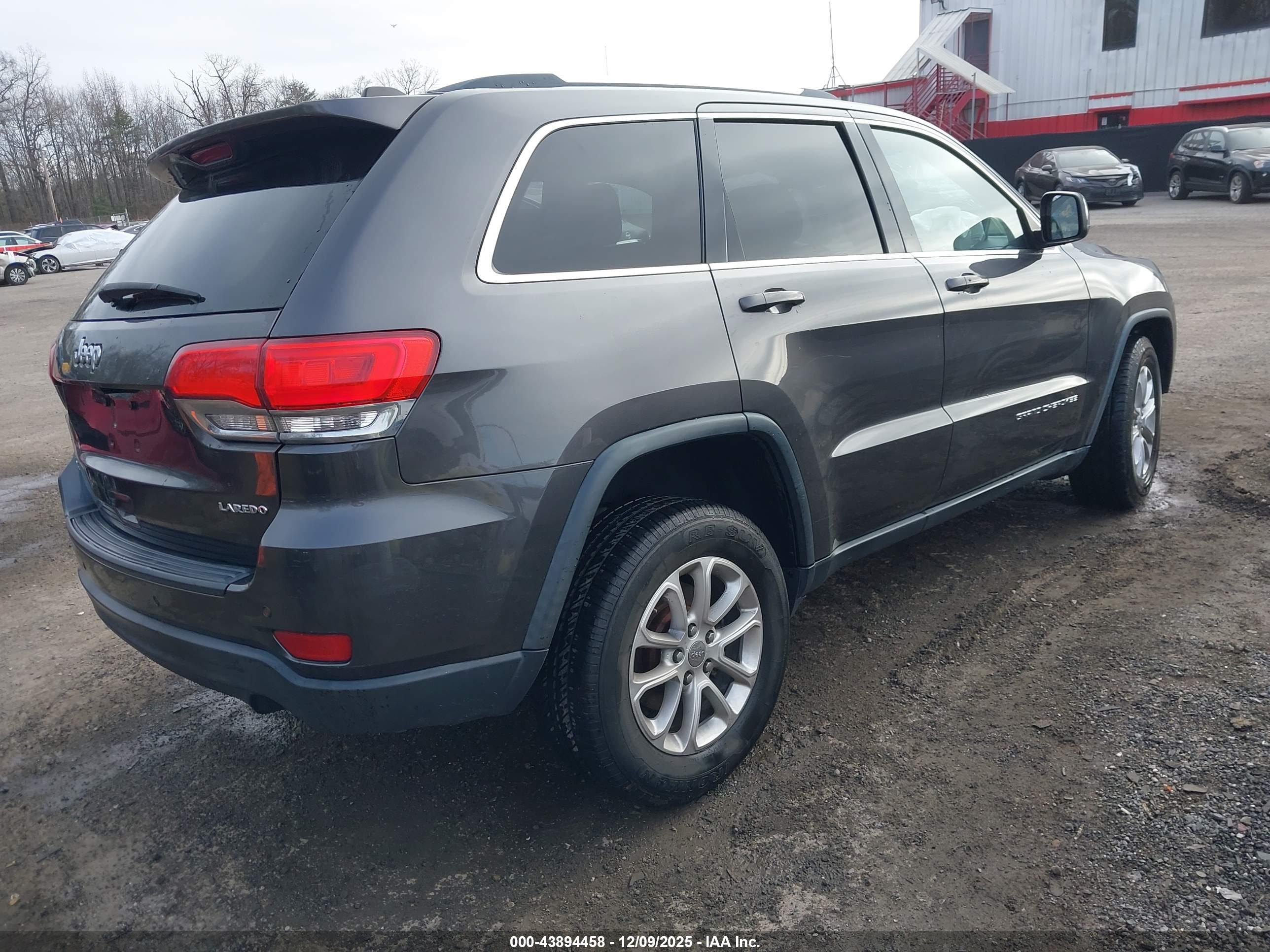 JEEP GRAND image 4