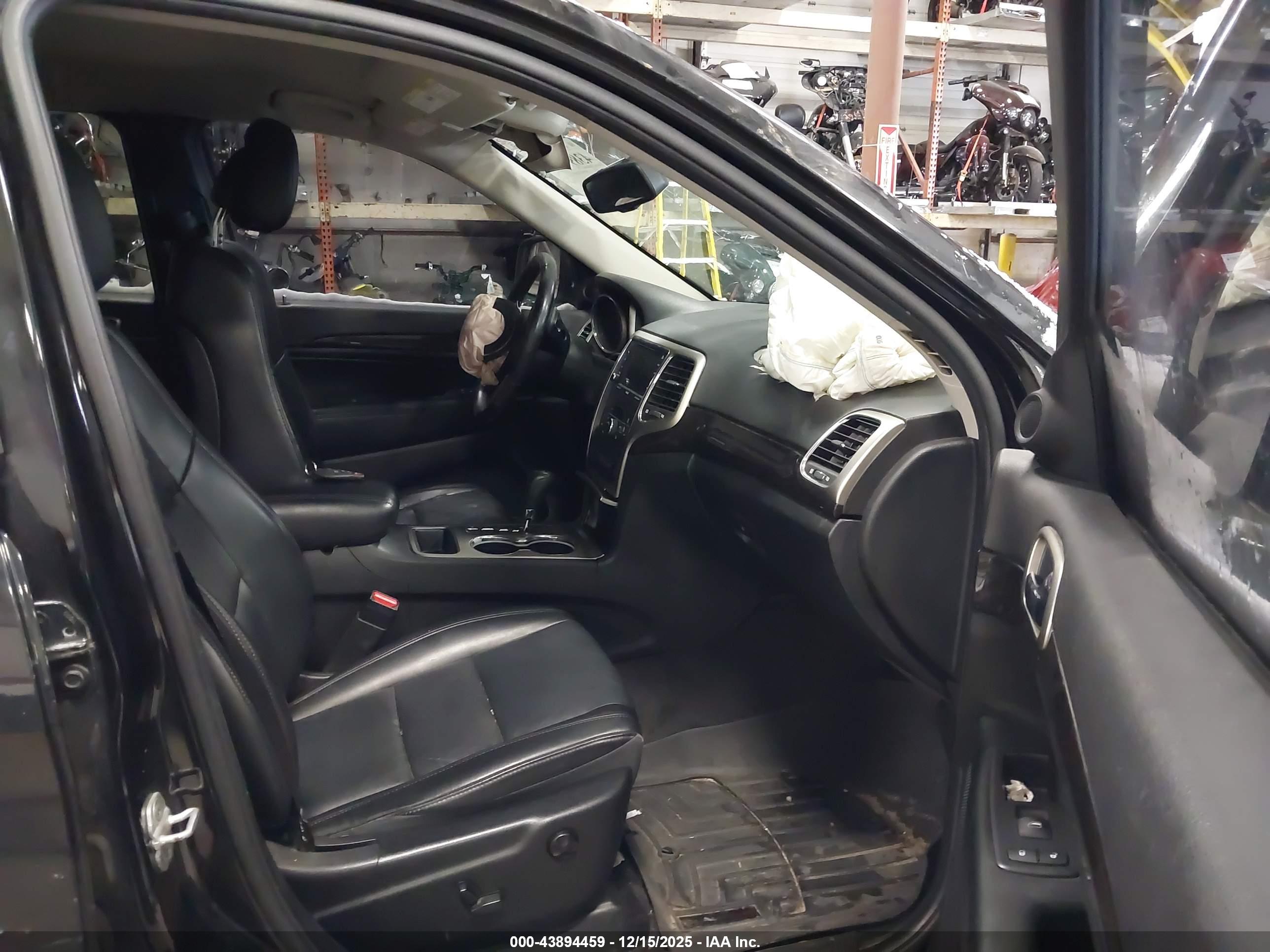 JEEP GRAND image 5