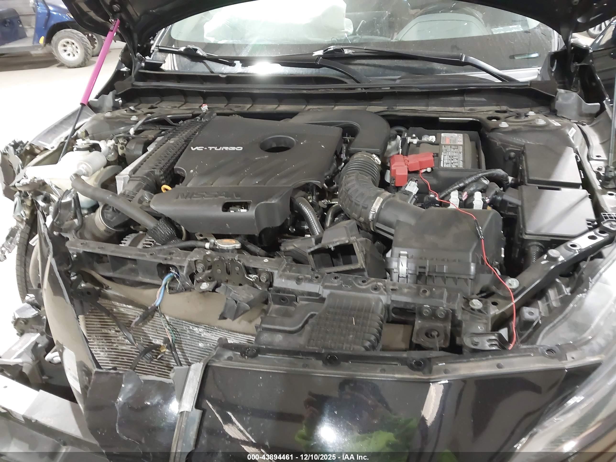 NISSAN ALTIMA image 10
